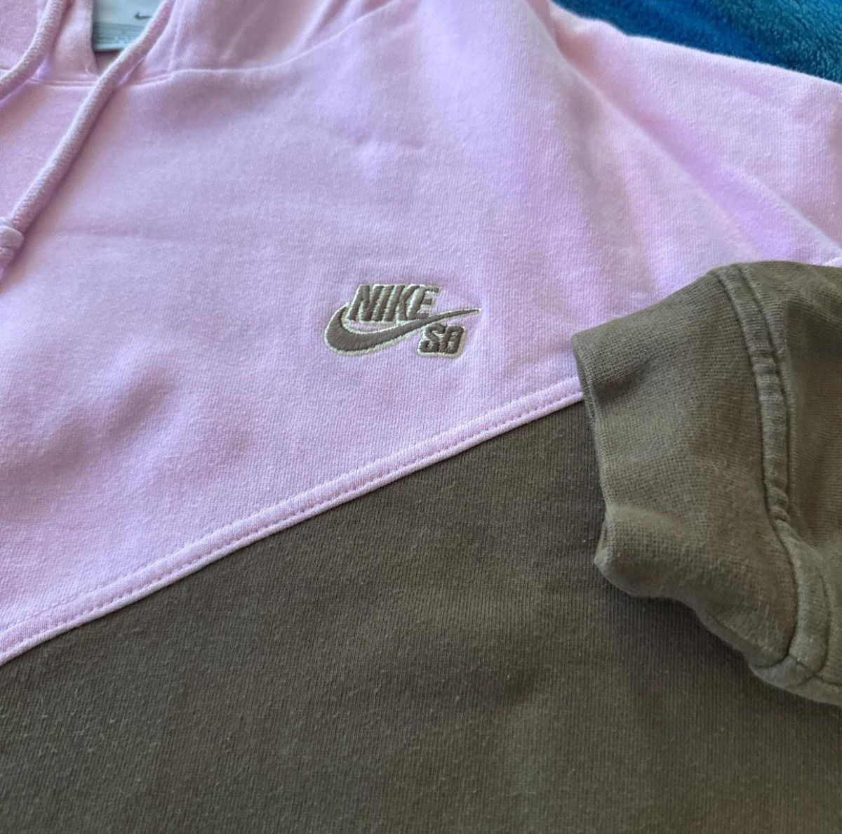 Nike × Stussy NIKE SB x STUSSY CHERRY NEAPOLITAN COLLAB Size US L / EU 52-54 / 3 - 3 Thumbnail