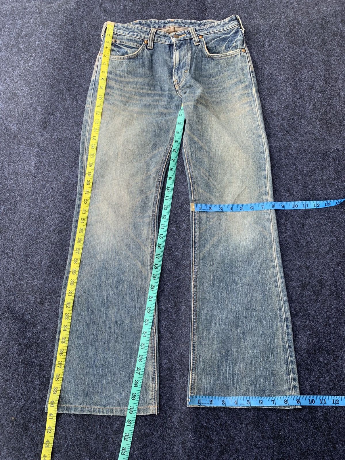 Wrangler FLARE WRANGLER JEANS FADED. Size US 30 / EU 46 - 4 Thumbnail