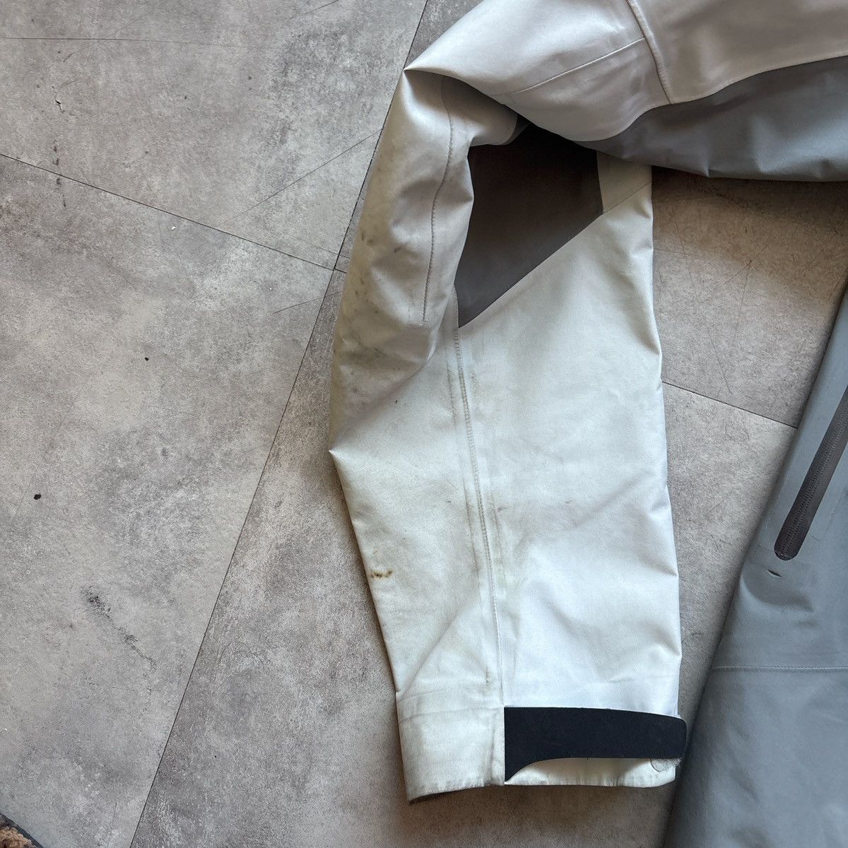Arc'teryx Arcteryx Beta AR (Void) Size US S / EU 44-46 / 1 - 5 Thumbnail