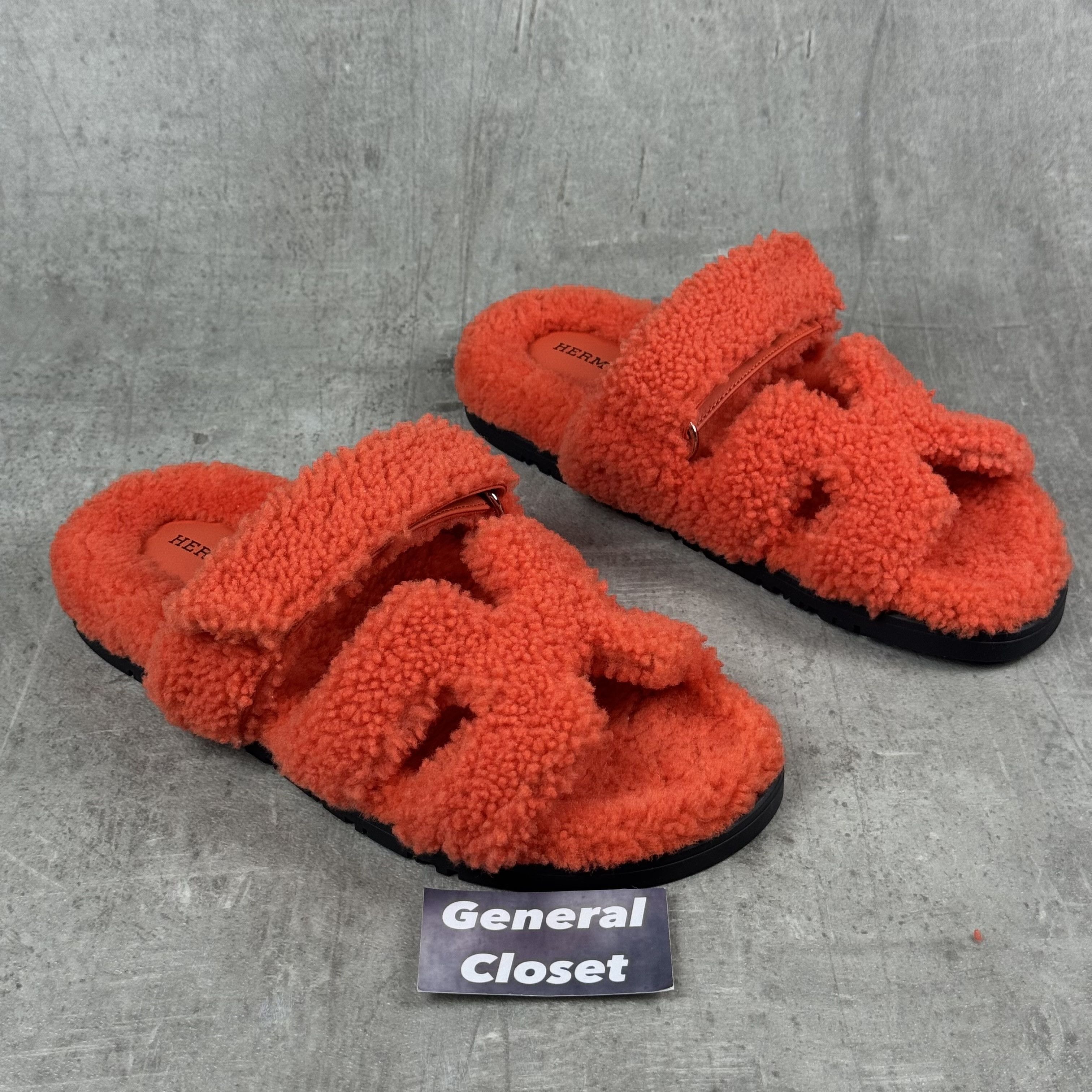 Hermes HERMES Sherling Chypre Sandals in Orange Size US 7 / IT 37 - 2 Thumbnail