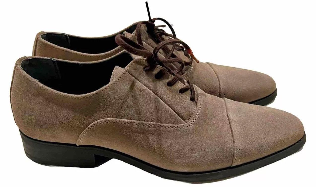 Calvin Klein NEW CALVIN KLINE SUEDE SHOES SIZE 11 SOFT GREY BEIGE LACE UP Size US 11 / EU 44 - 1 Thumbnail