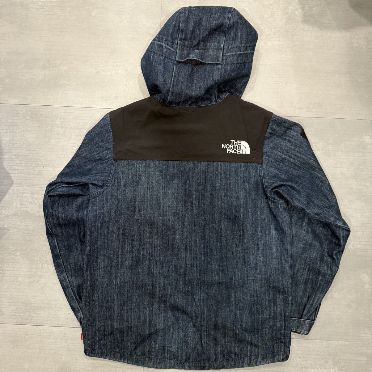 Supreme ☓ TNF Denim Dot Shot Mサイズ Supreme The North Face Denim Dot Shot Jacket Denim Men's - SS15 - US