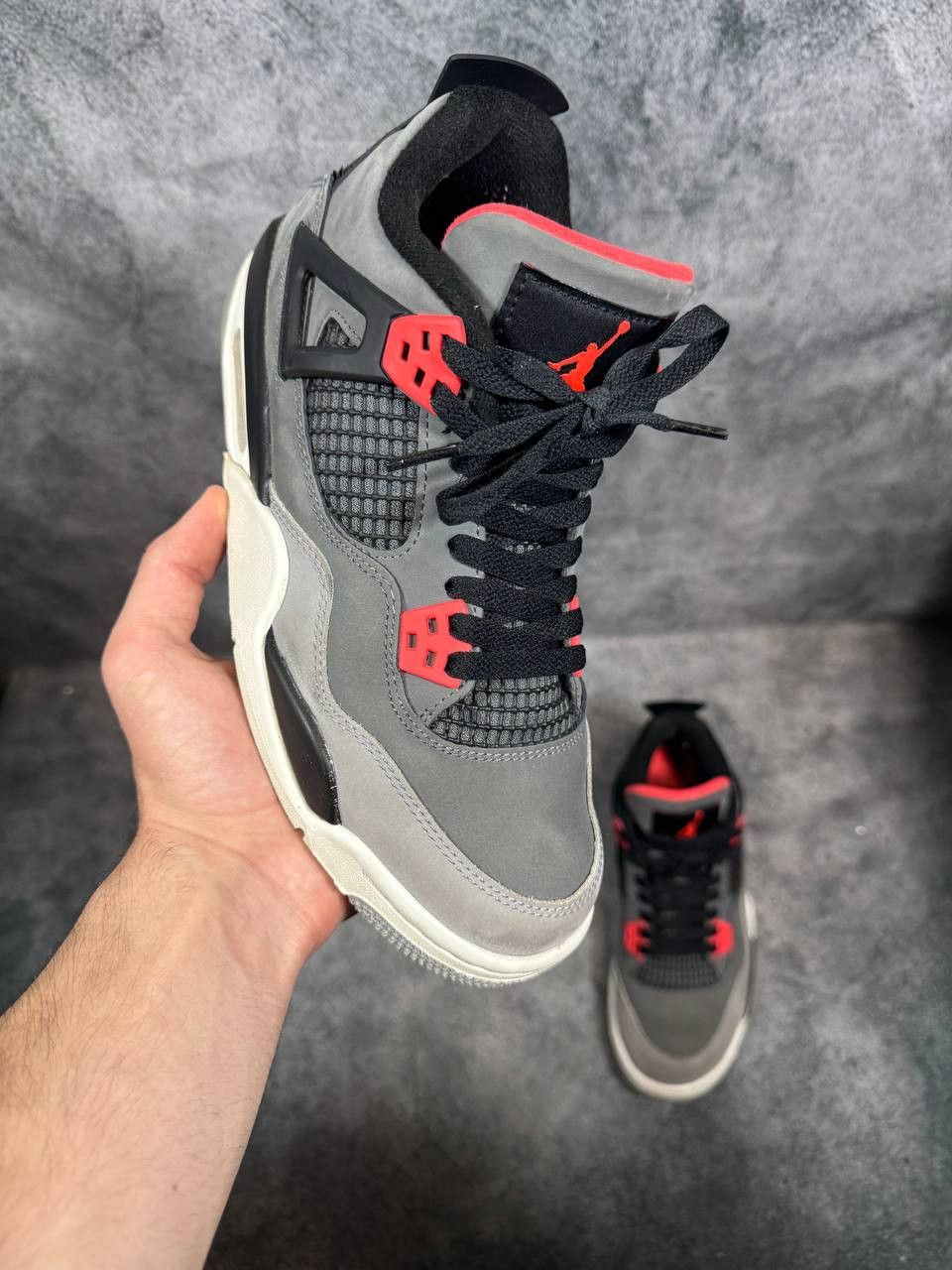 Jordan Brand Size 7Y | Jordan 4 Infrared No Box | Pre-Owned Size US 7 / EU 40 - 1 Thumbnail