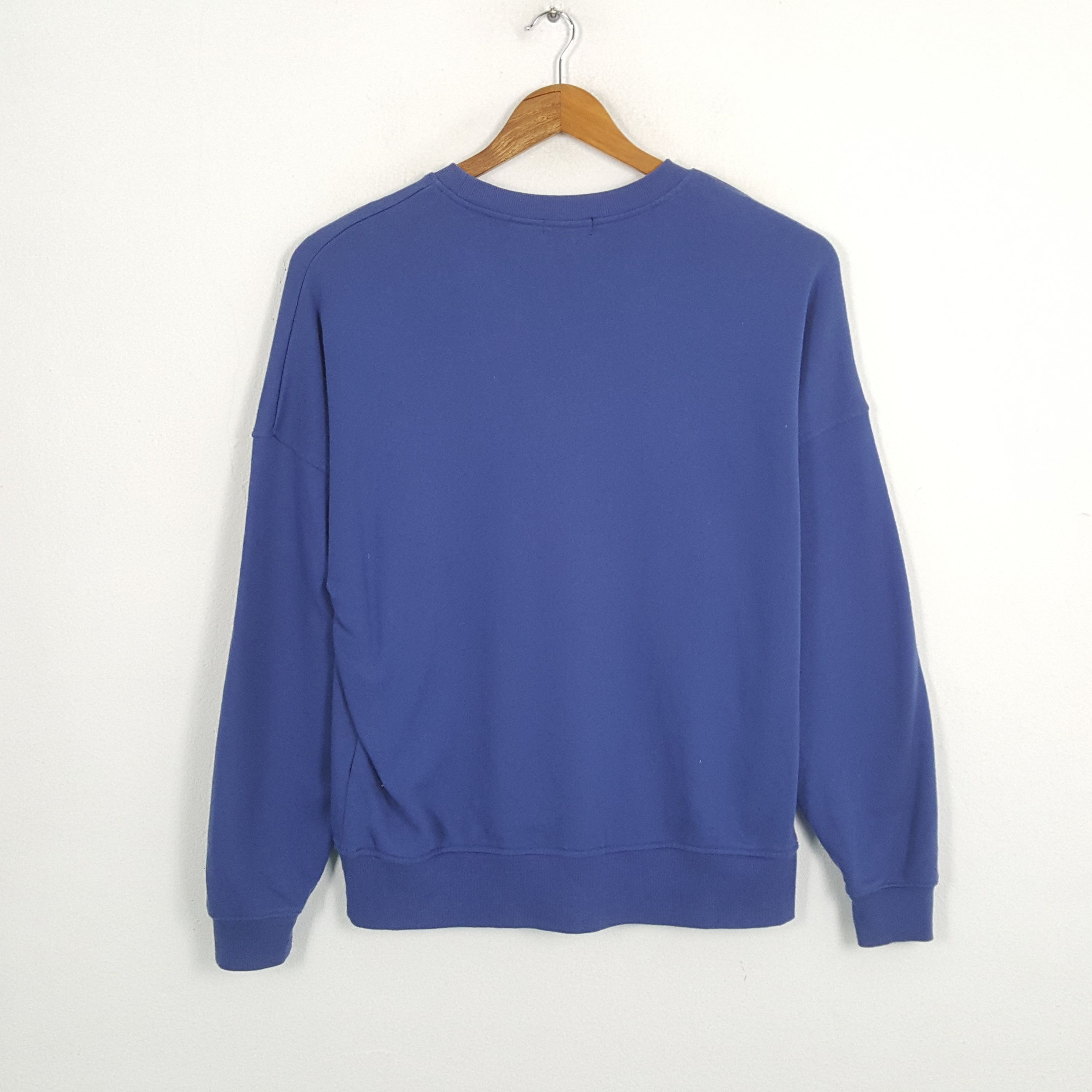 Vintage Vintage IRELAND DUBLIN Europe Country Promo Sweatshirts Size US XL / EU 56 / 4 - 3 Thumbnail