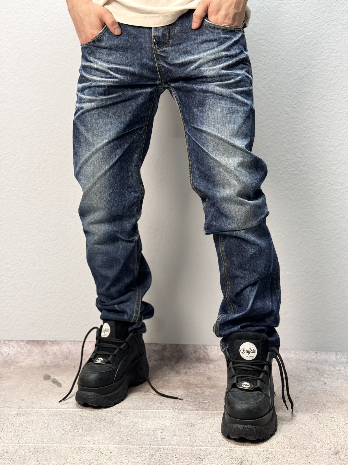 TAKESHY KUROSAWA | Blue Men's Denim Pants | YOOX