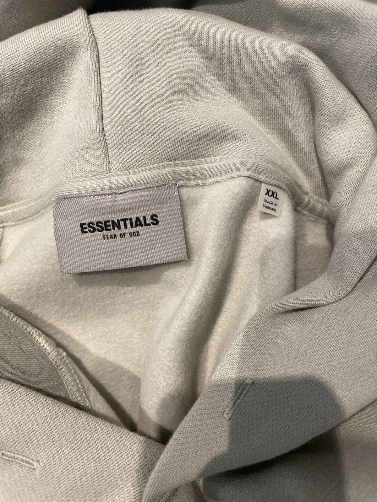 Essentials Fear of God Essentials Hoodie Concrete 2XL Size US XXL / EU 58 / 5 - 3 Thumbnail