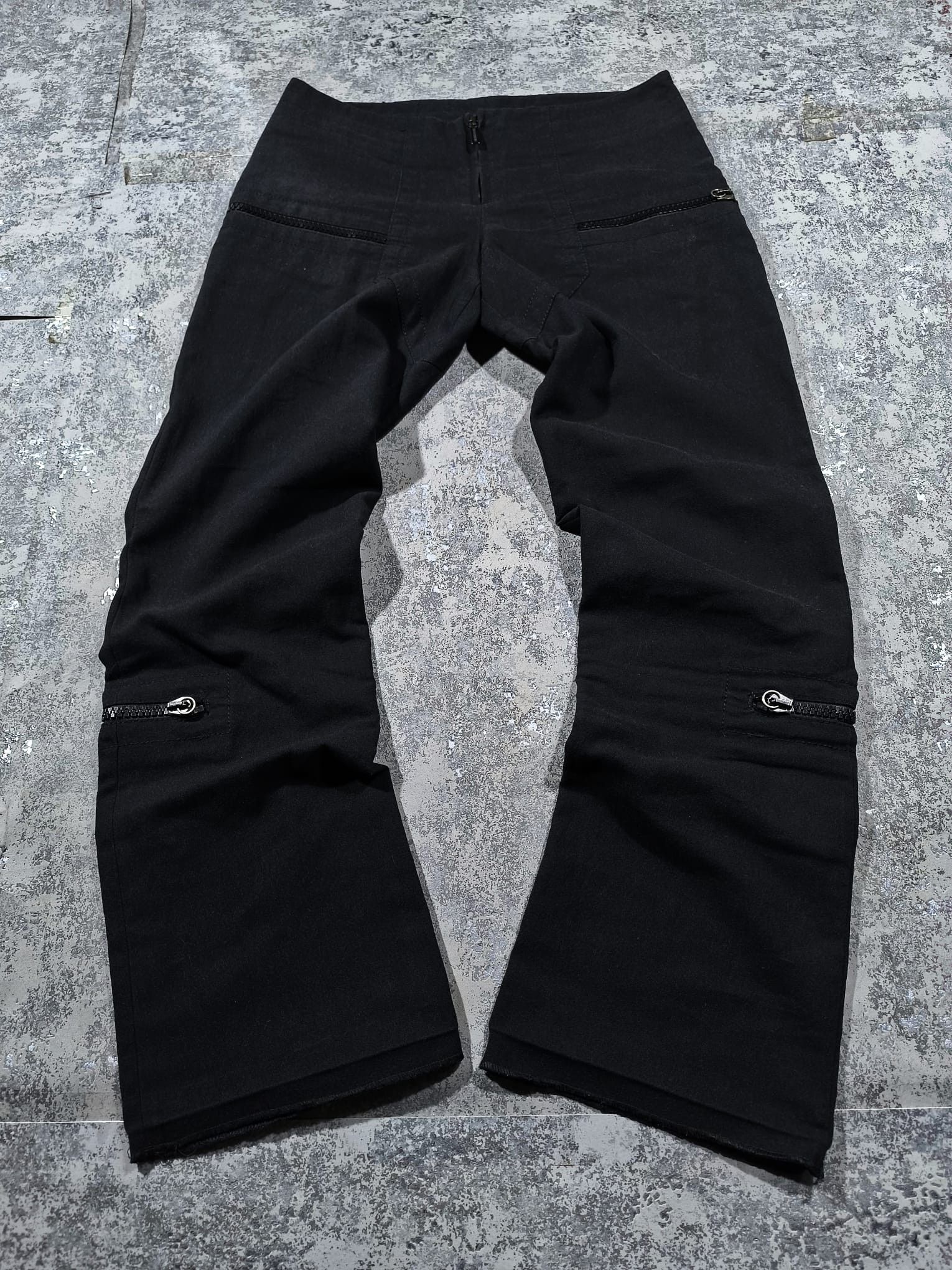 Dirk Bikkembergs ARCHIVE DIRK BIKKEMBERGS MULTIZIP AVANTGARDE PANTS Size 32" / US 10 / IT 46 - 1 Thumbnail
