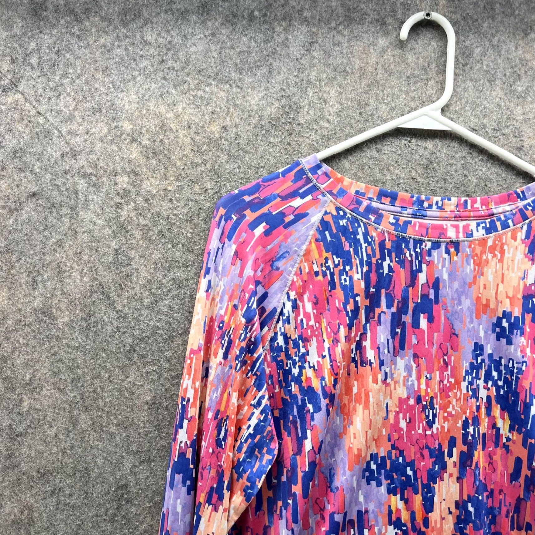 Vintage Reel Legends Shirt Women Large Blue Crewneck Geometric Knit Polyester T-Shirt Centered Logo All Seasons Casual Size L / US 10 / IT 46 - 3 Thumbnail