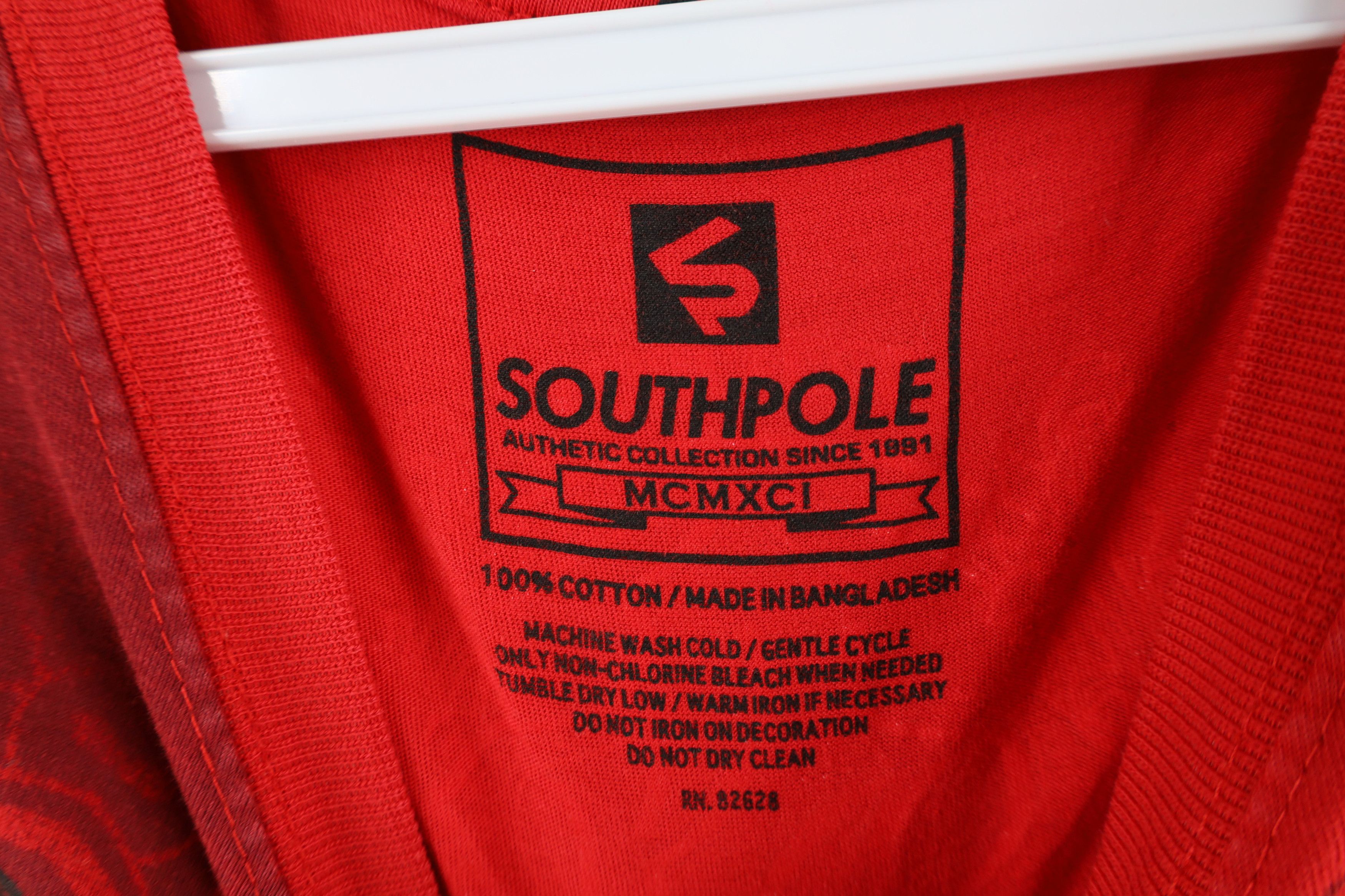 Vintage Vintage Y2K Southpole Eagle Tribal UFC MMA Fighting T-Shirt Size US M / EU 48-50 / 2 - 5 Thumbnail