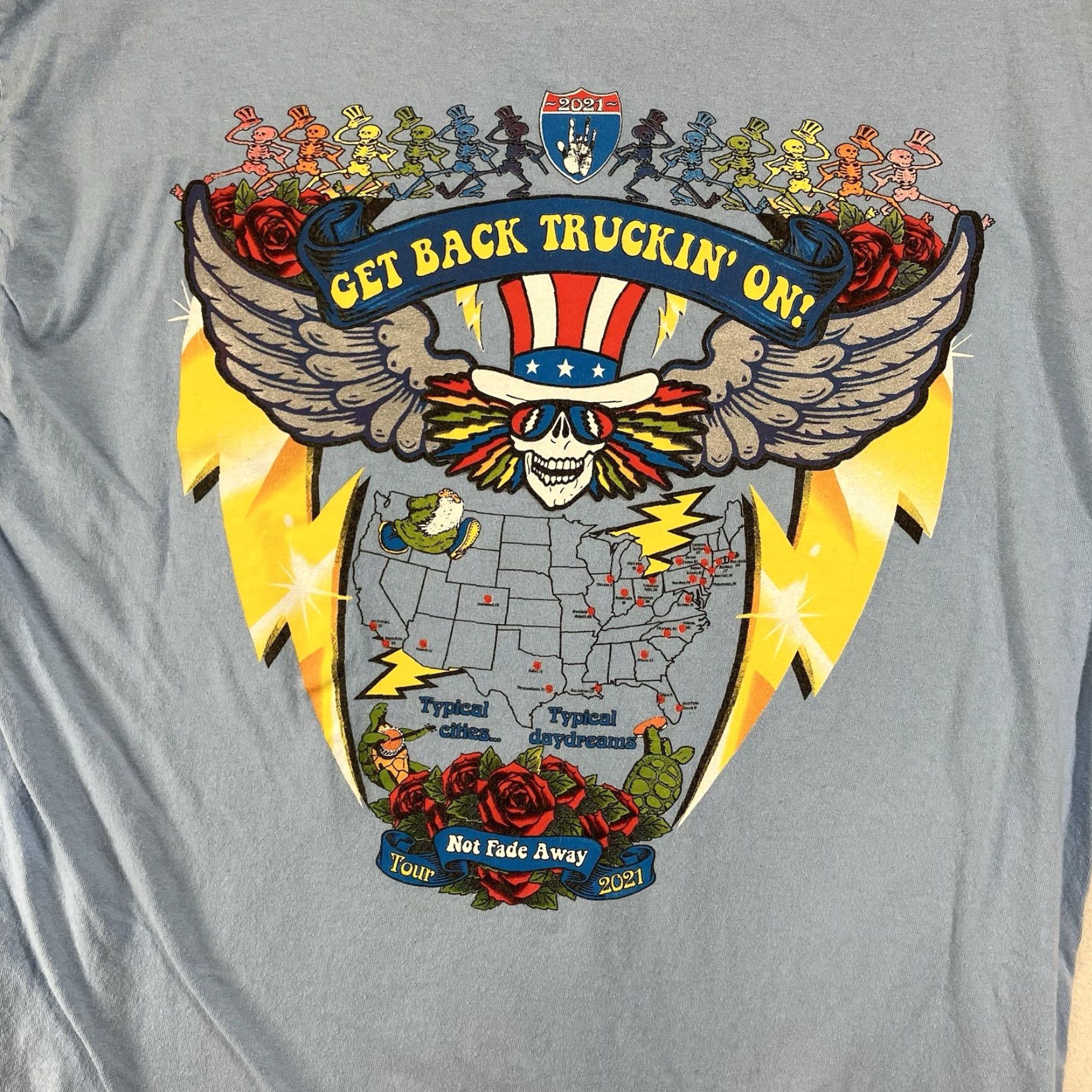 Vintage VINTAGE Grateful Dead T Shirt Fare Thee Well Music Tour 2021 Medium Still Truckin' USA Size US M / EU 48-50 / 2 - 4 Thumbnail