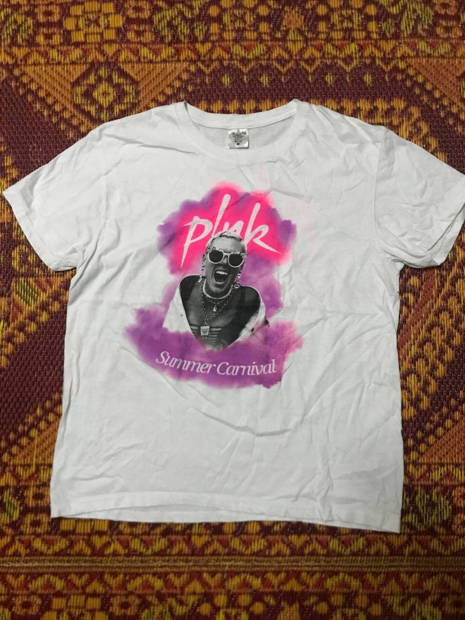 Band Tees PINK Summer Carnival Tour Tee Size US S / EU 44-46 / 1 - 2 Thumbnail