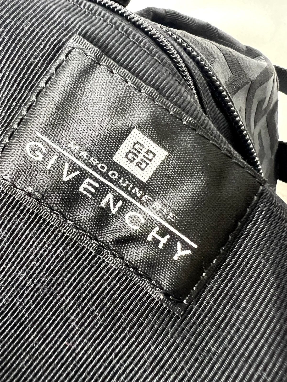 Givenchy Givenchy Monogram Nylon Tote Bag Size ONE SIZE - 11 Thumbnail
