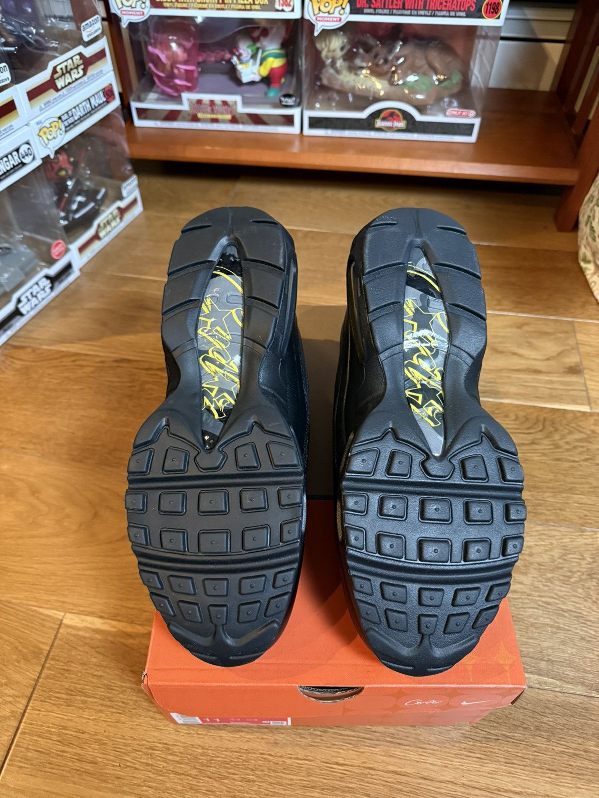 Corteiz × Nike Corteiz Nike Air Max 95 “Honey Blacks” Size US 11 / EU 44 - 10 Thumbnail
