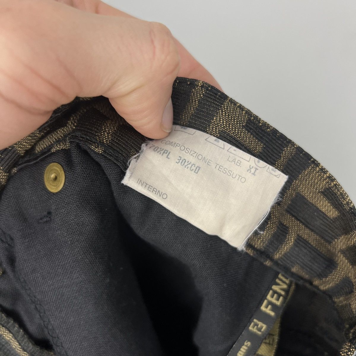 Fendi Fendi Mini Skirt Vintage Zucca Monogram Size 27" / US 4 / IT 40 - 10 Thumbnail