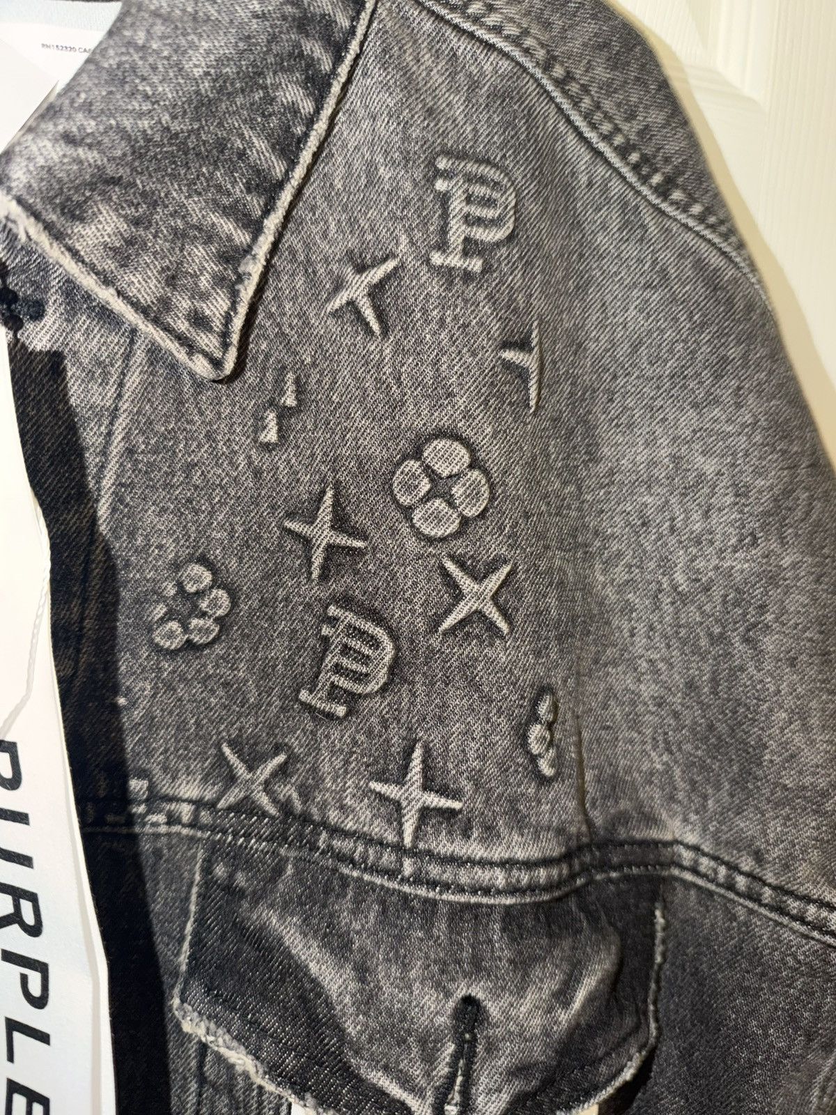 Purple Brand PURPLE BRAND Embossed Denim Jacket 'Black' XXL Size US XXL / EU 58 / 5 - 2 Thumbnail