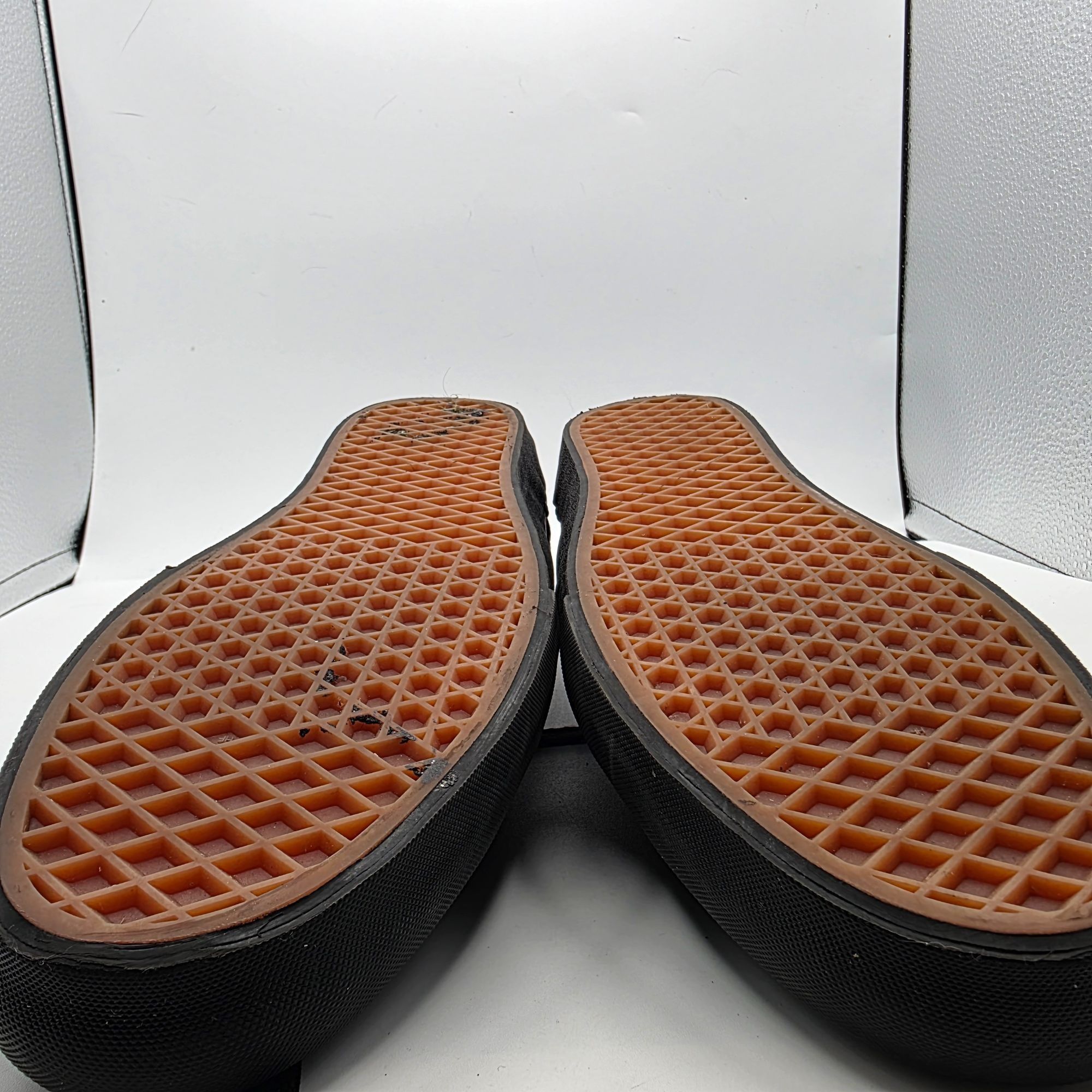 Vans Vans Atwood Deluxe Mens Size 13 Triple Black Casual Skate Sh Size US 13 / EU 46 - 11 Thumbnail