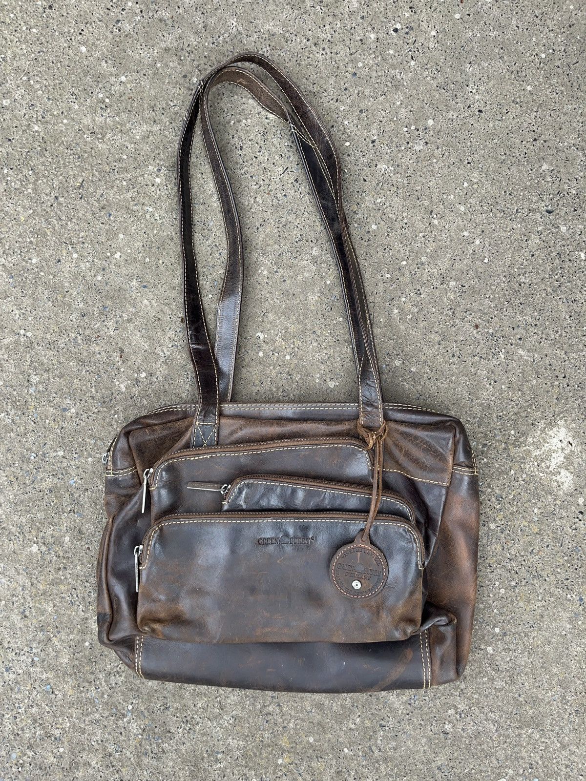 Genuine Leather × Vintage Vintage Green Burry Asymmetrical Faded Leather Pocket Bag Size ONE SIZE - 1 Thumbnail