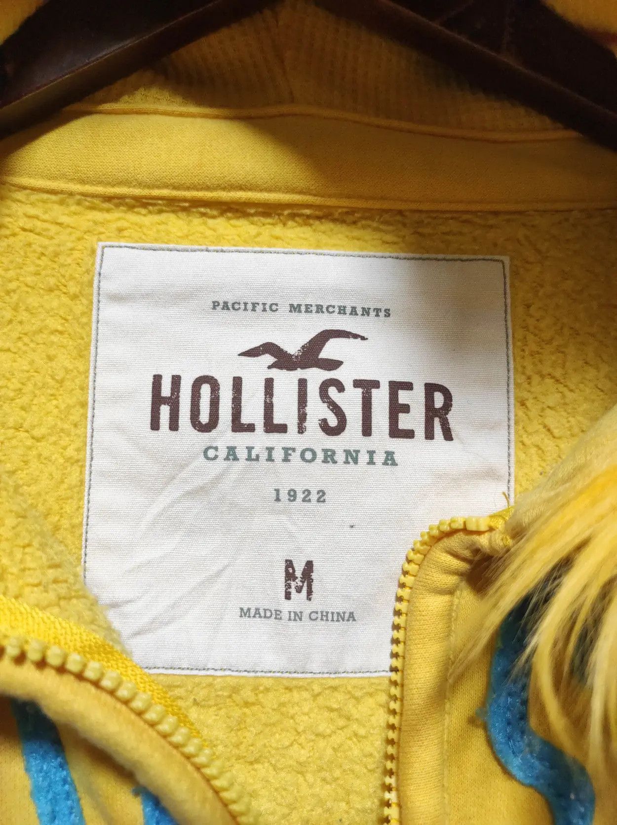 Hollister Hollister Yellow zip fur hoodie ifsix LGB style Size US M / EU 48-50 / 2 - 11 Thumbnail
