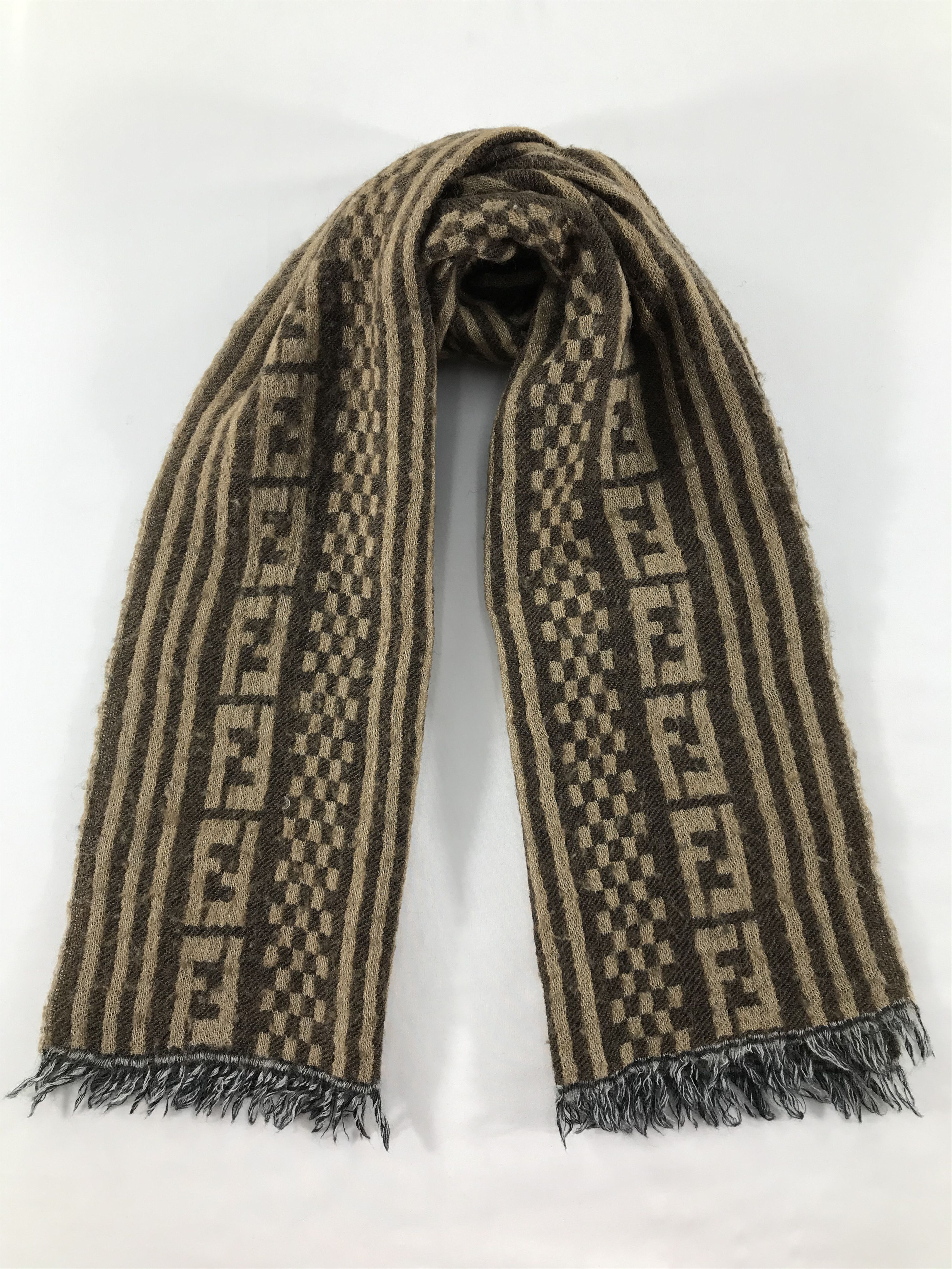 Fendi Vintage Fendi Scarf/Muffler/Neckwear MF1612 Size ONE SIZE - 1 Thumbnail