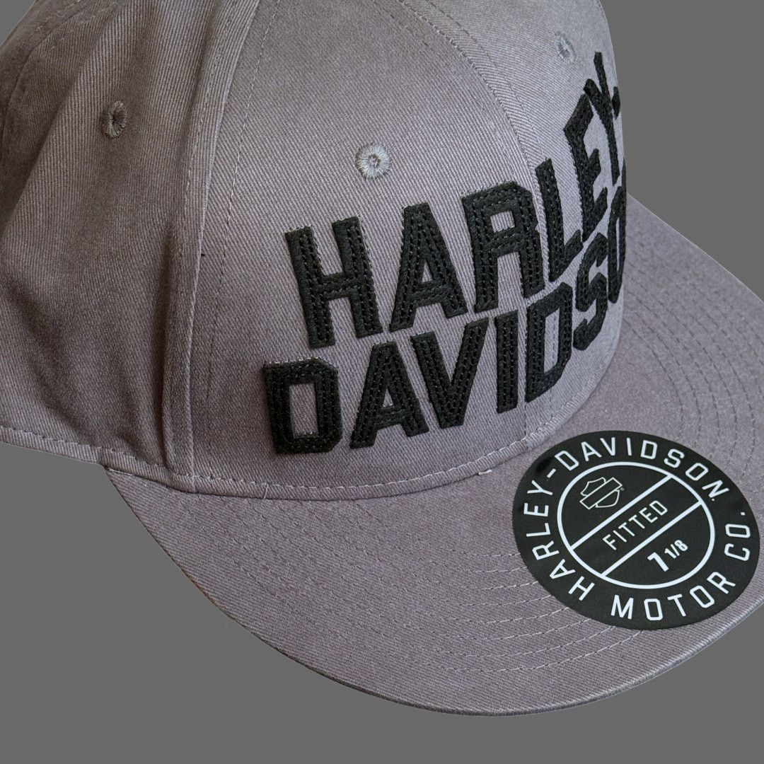 Harley Davidson Harley-Davidson Fitted Block Cap Gray/Black Size 7 1/8 NWT Size ONE SIZE - 7 Thumbnail