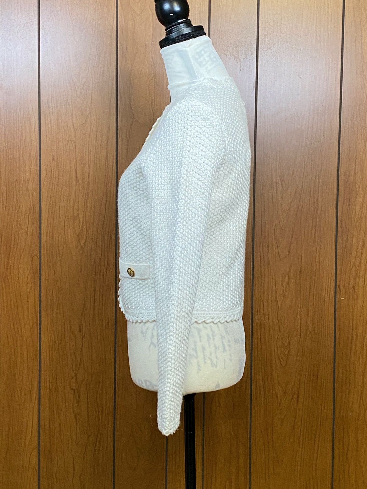 Alice + Olivia Alice and Olivia Scalloped Knit Jacket size M Size M / US 6-8 / IT 42-44 - 5 Thumbnail