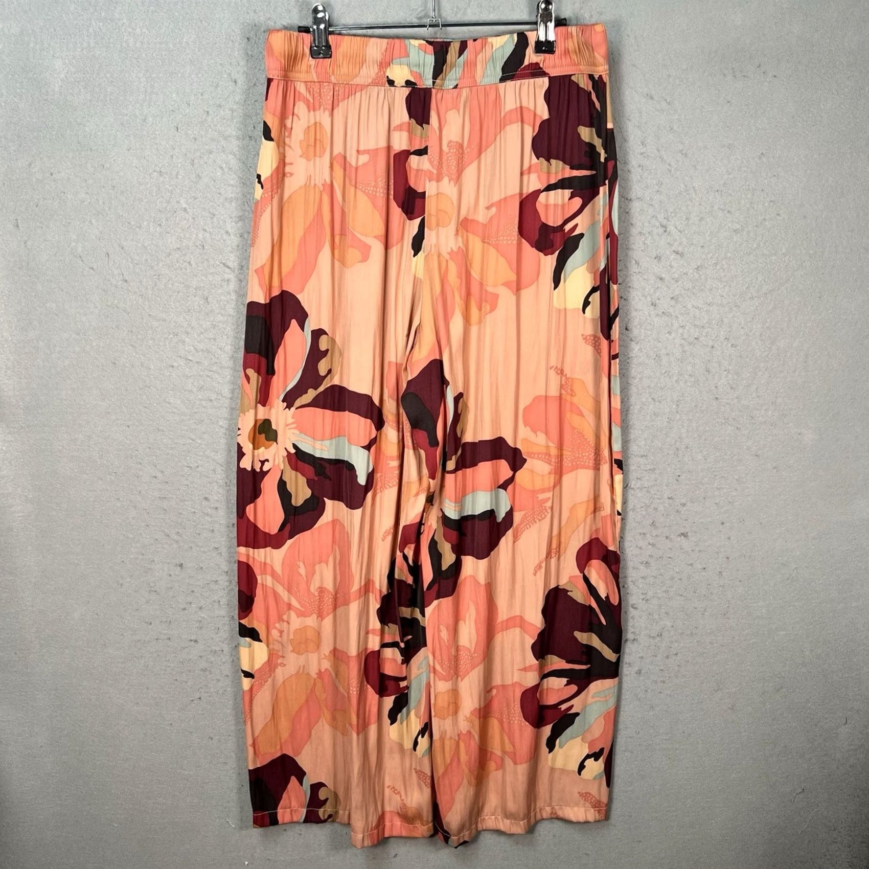 Adrianna Papell Adrianna Papell Women’s Floral Print Wide-Leg Pants M Pink Polyester Ankle 27in Inseam Modern Office Wear Womens Size 32" / US 10 / IT 46 - 2 Thumbnail