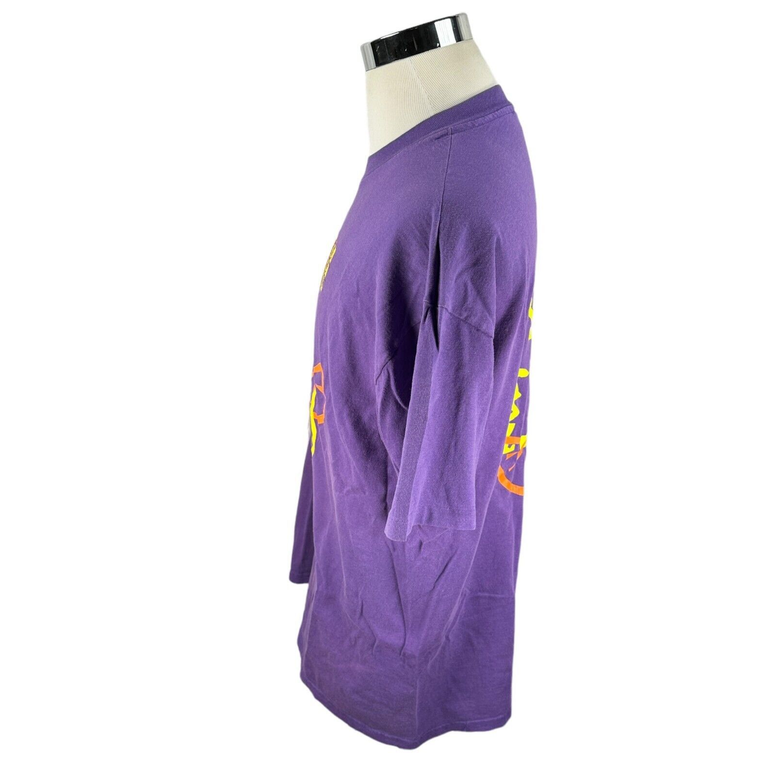 Hanes Vintage Frutopia Tic Tac Toe T-Shirt XL Purple Crew Neck 90s Size US XL / EU 56 / 4 - 5 Thumbnail