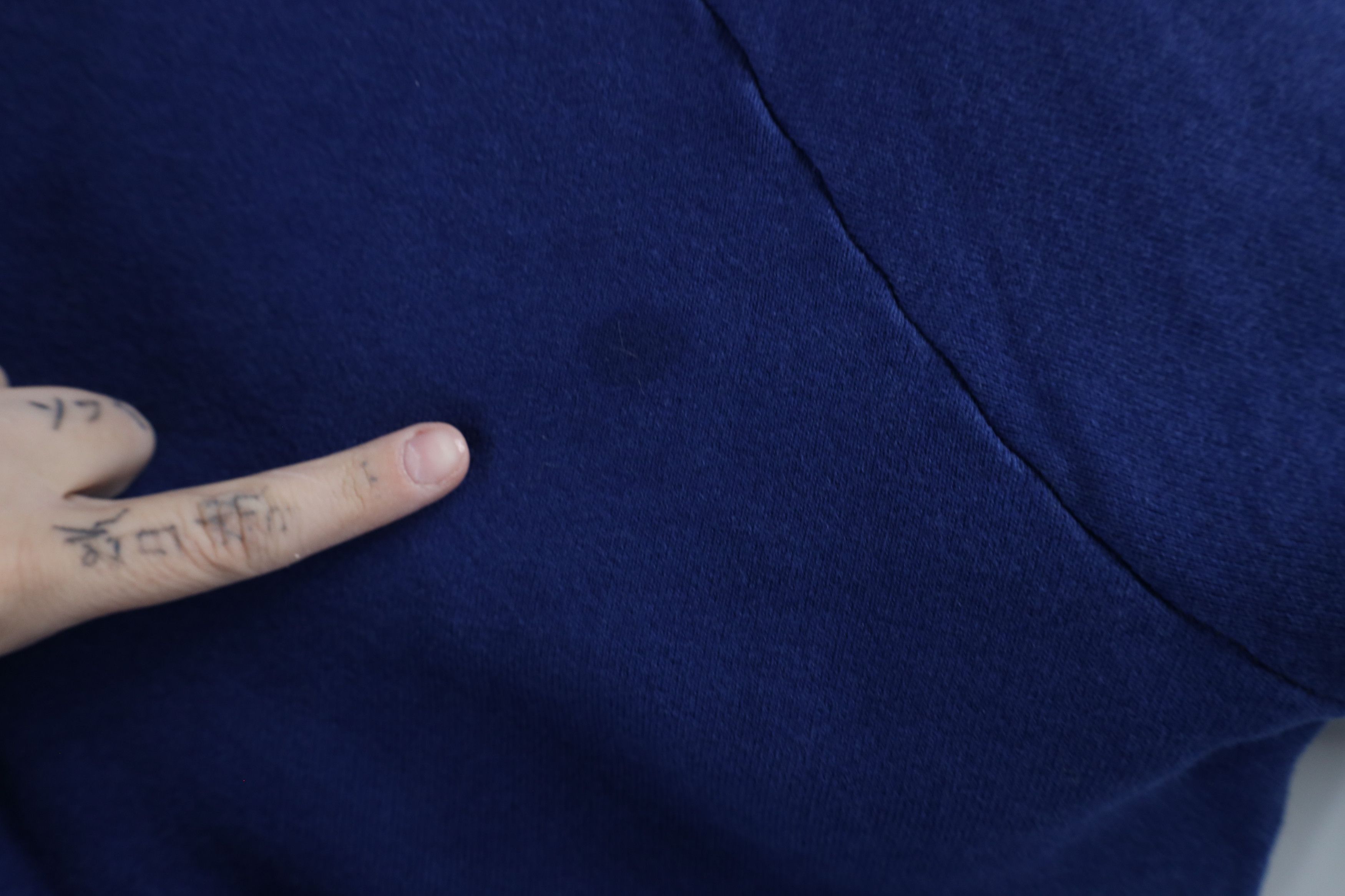 Vintage Vintage 90s Streetwear Blank Crewneck Sweatshirt Blue USA Size XL / US 12-14 / IT 48-50 - 5 Thumbnail