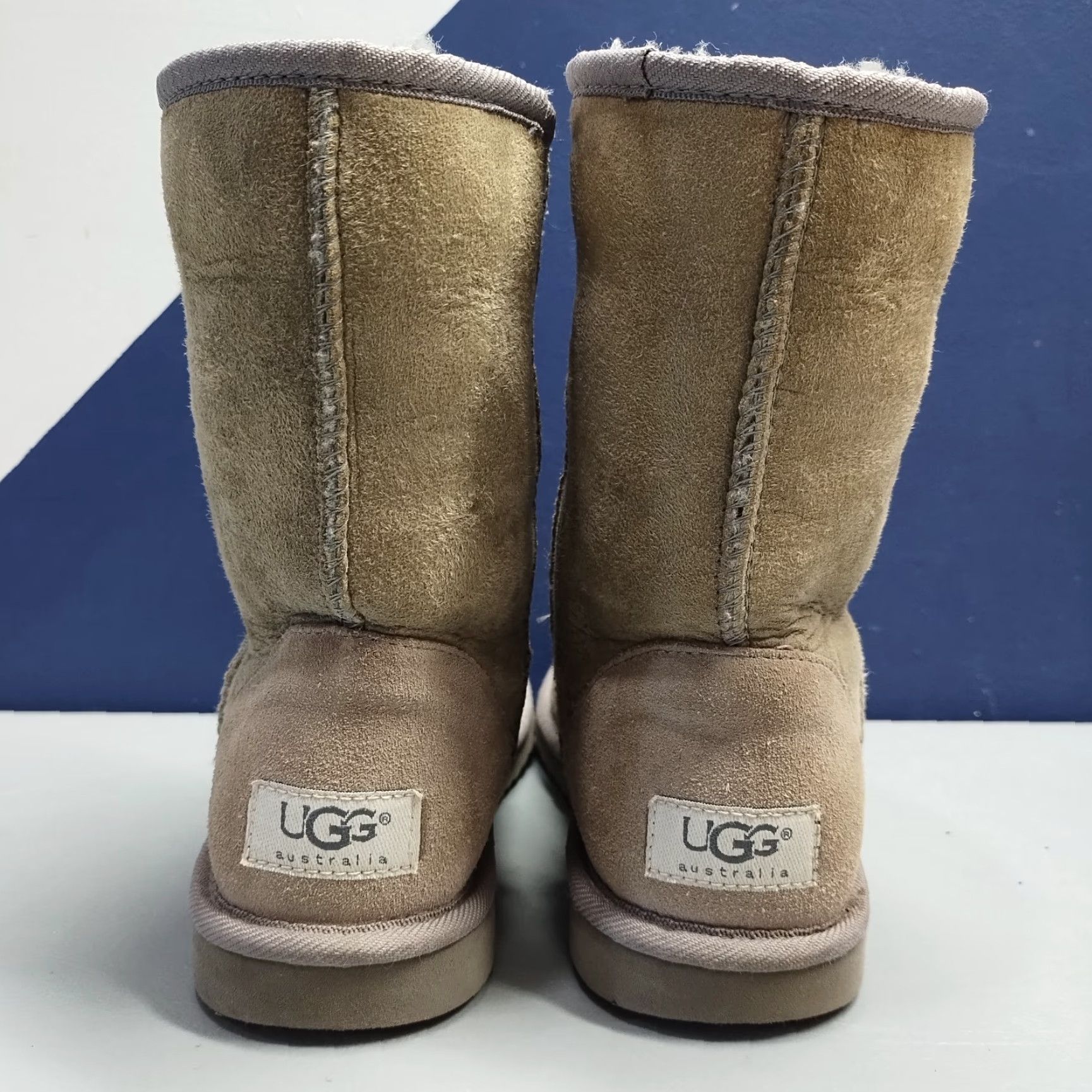 Ugg UGG Australia Classic Winter Boots Womens Size 6 Gray Suede Mid Calf Pull On Size US 6 / IT 36 - 3 Thumbnail