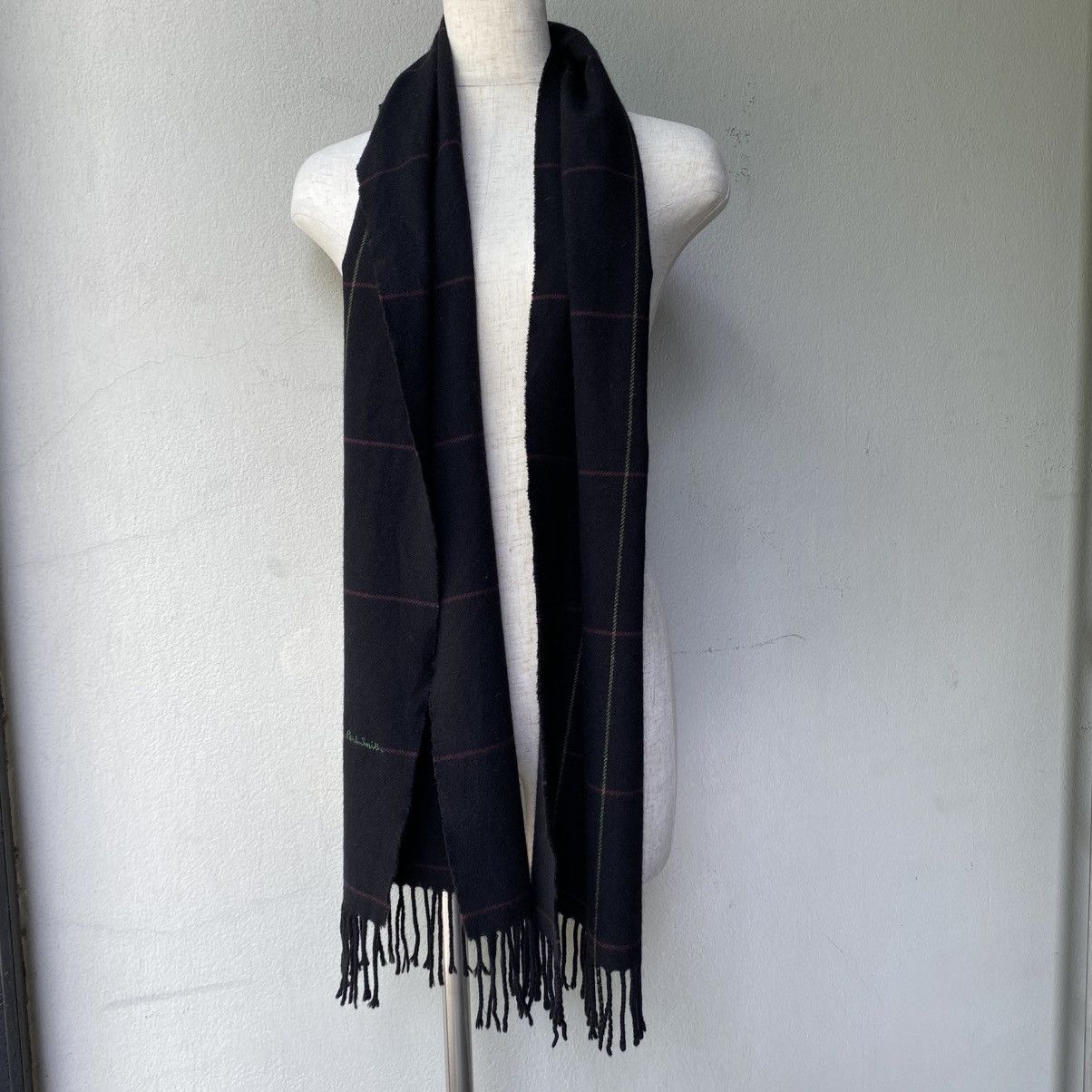 Paul Smith Paul Smith Black Scarf with Green Logo Embroidery Size ONE SIZE - 3 Thumbnail