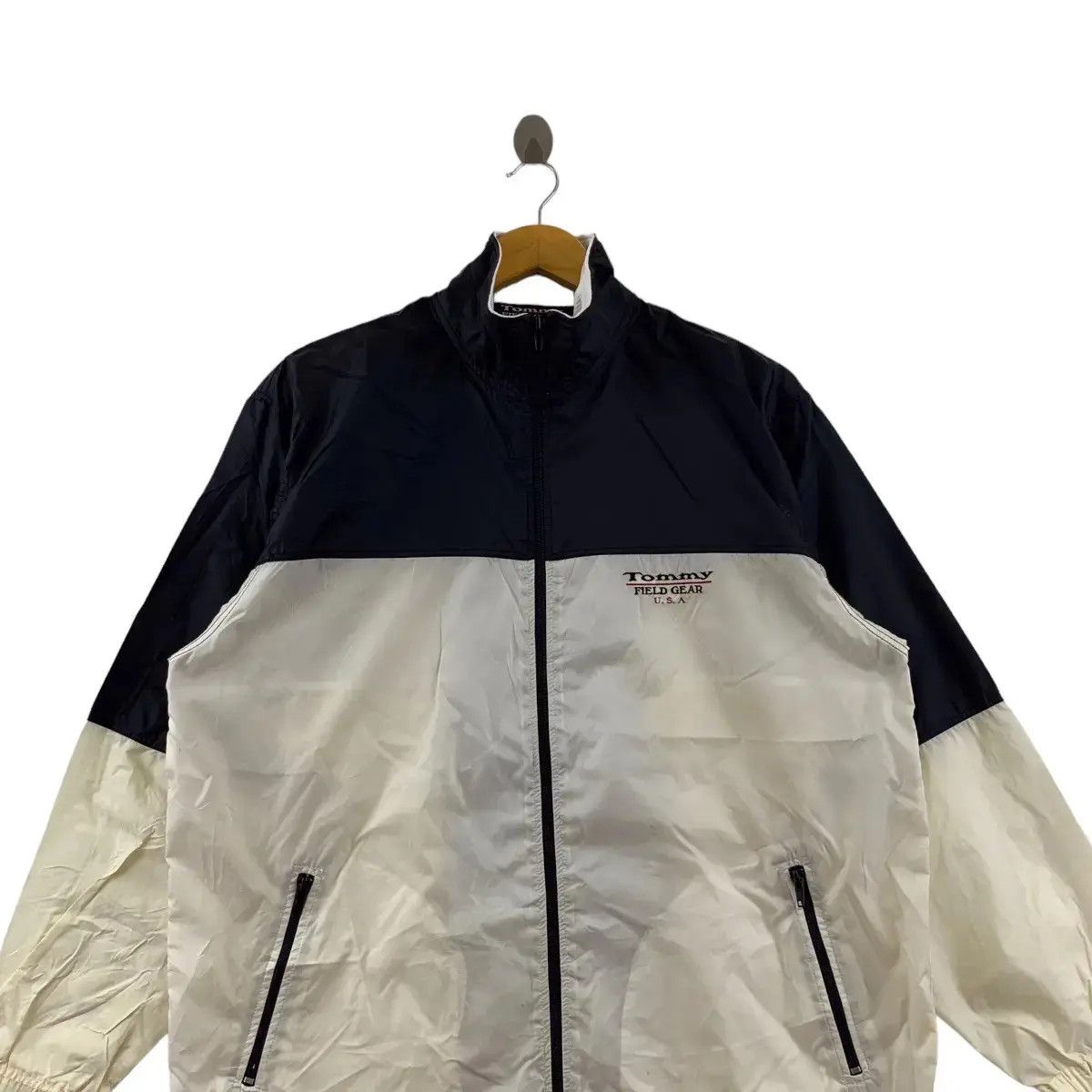 Vintage Vintage TOMMY FIELD GEAR Outdoor Nylon Jacket Windbreaker Size M / US 6-8 / IT 42-44 - 3 Thumbnail
