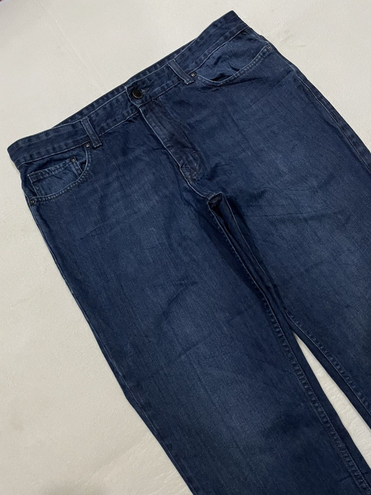 Calvin Klein Vintage Calvin Klein Distressed Slim Straight Cut Dark Jeans Size US 37 - 6 Thumbnail