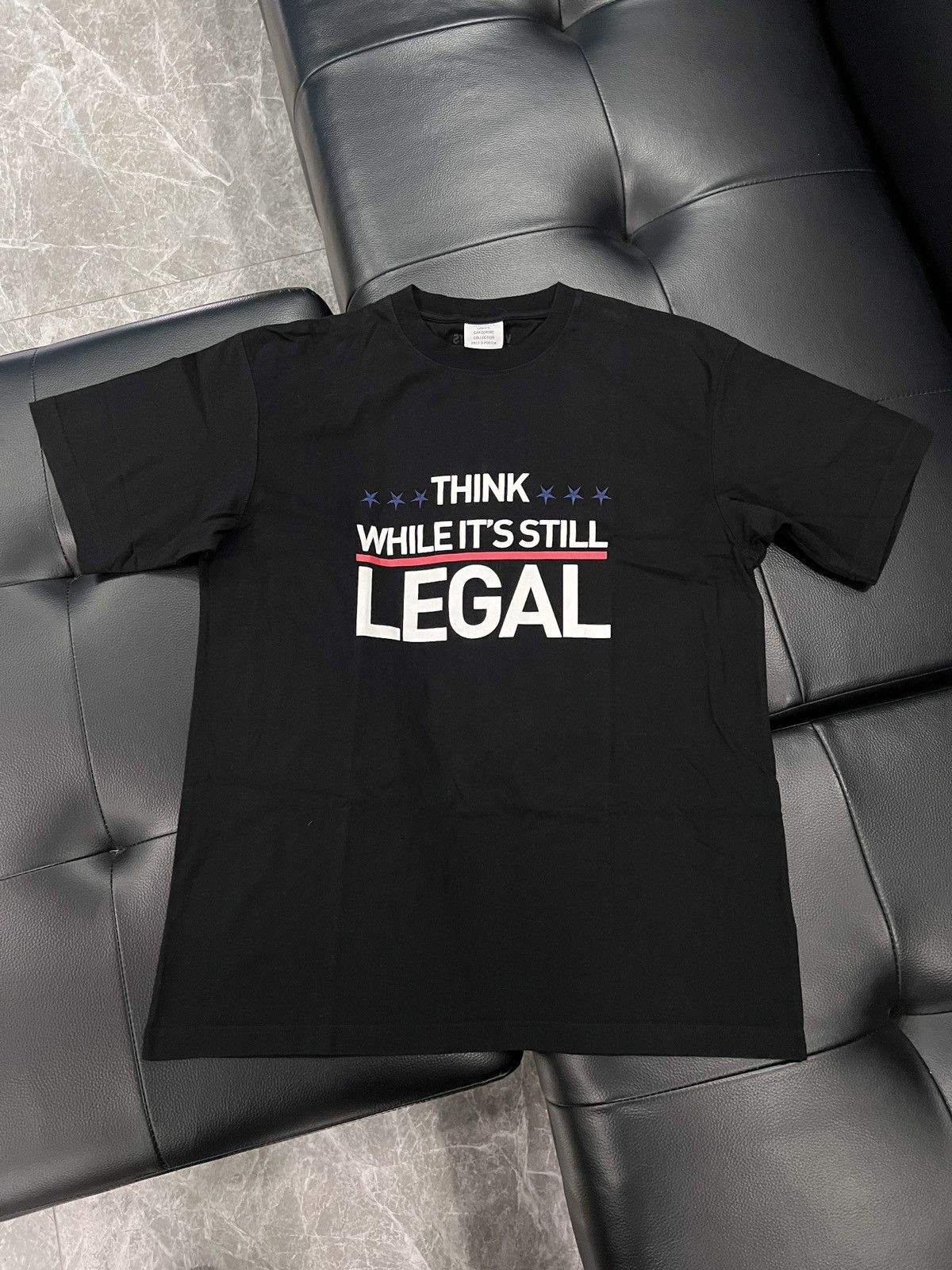 Vetements Vetements FW21 Lookbook “CIA” T-Shirt Size US M / EU 48-50 / 2 - 1 Thumbnail