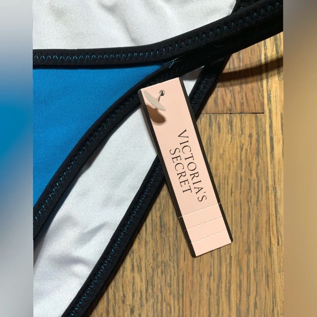Victoria's Secret Victoria's Secret NWT bikini swim bottom Blue XS Women Cover Up Regular Size Size 26" / US 2 / IT 38 - 2 Thumbnail