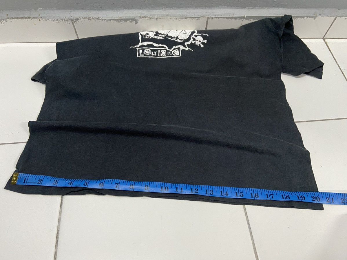 Band Tees AVRIL LAVIGNE SKATER BOY TOUR TEE SHIRT Size US M / EU 48-50 / 2 - 8 Thumbnail