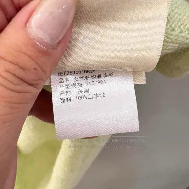 Hermes Hermes Cashmere Green V-neck Long Sleeve Knit Top Size XS / US 0-2 / IT 36-38 - 3 Thumbnail