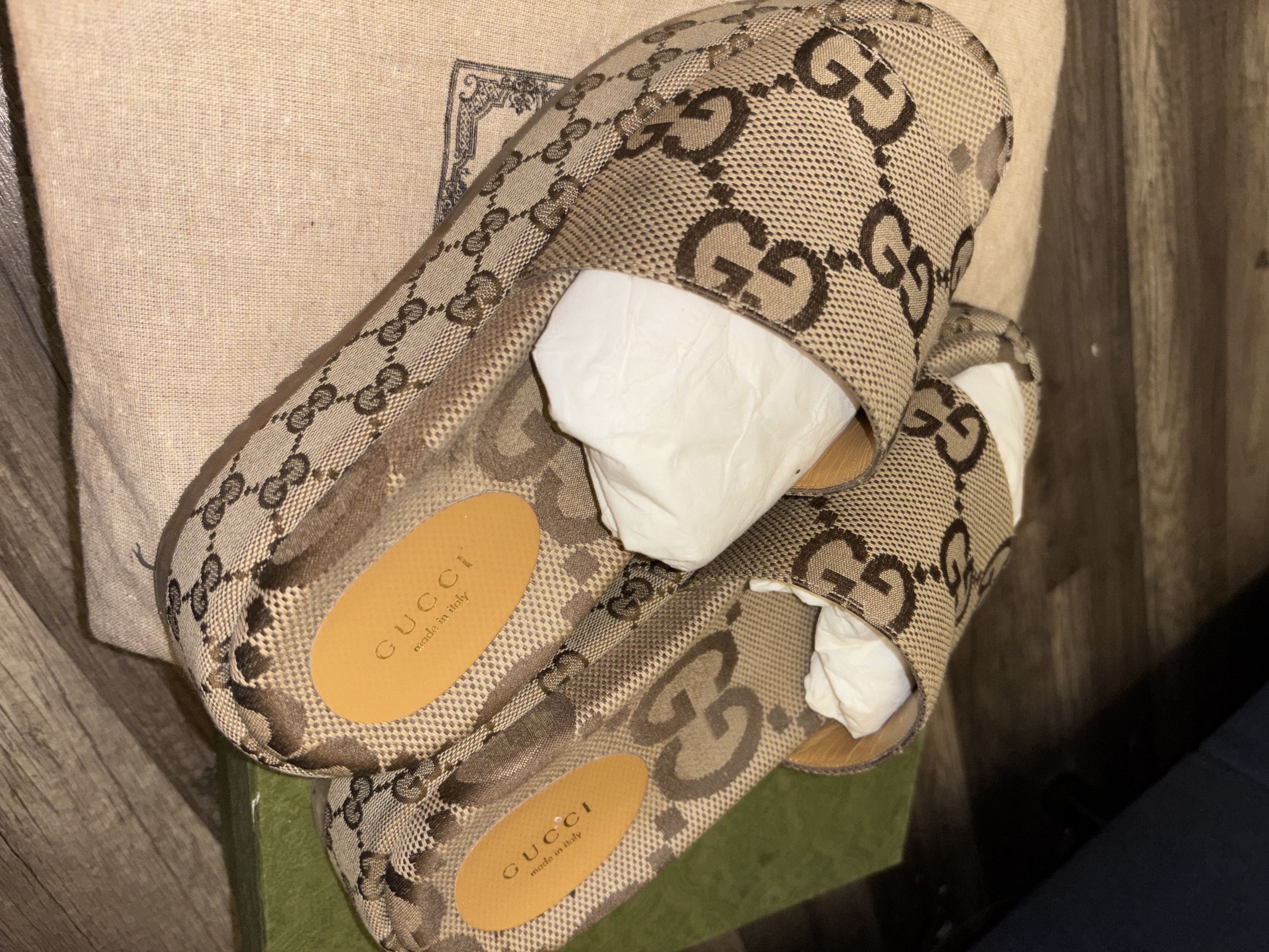 Gucci Gucci monogram platform slides Size US 9.5 / IT 39.5 - 2 Thumbnail
