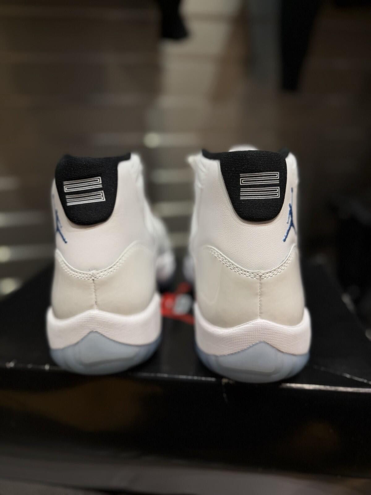 Jordan Brand Size 10 - Air Jordan 11 Retro 2024 Legend Blue / Columbia Size US 10 / EU 43 - 7 Thumbnail