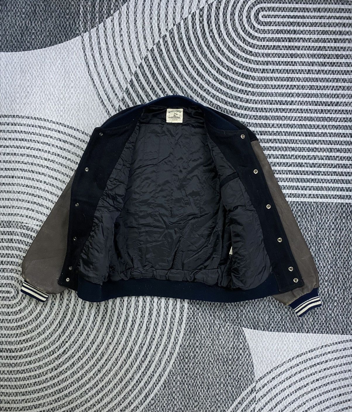 Japanese Brand Vintage Wood Lander Leather Sleeve Varsity Jacket Size US L / EU 52-54 / 3 - 5 Thumbnail