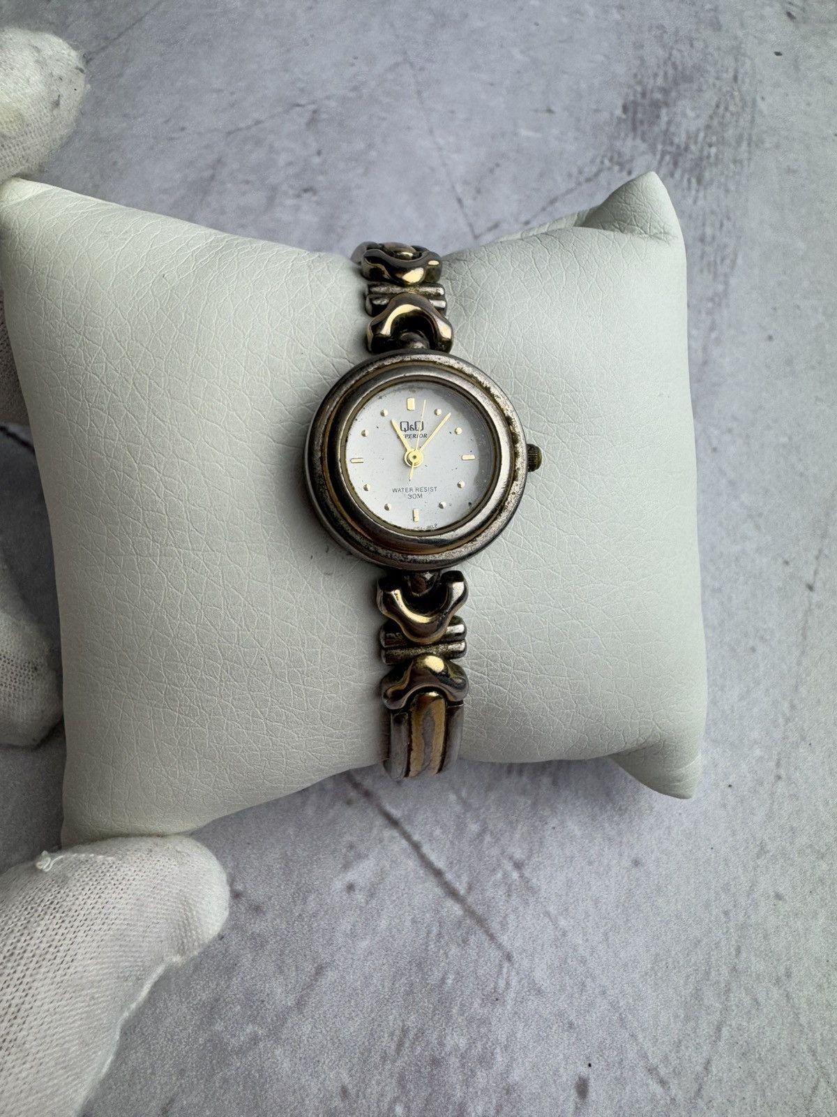 Japanese Brand × Vintage Q&Q Japanese Style Watch Vintage Size ONE SIZE - 1 Thumbnail