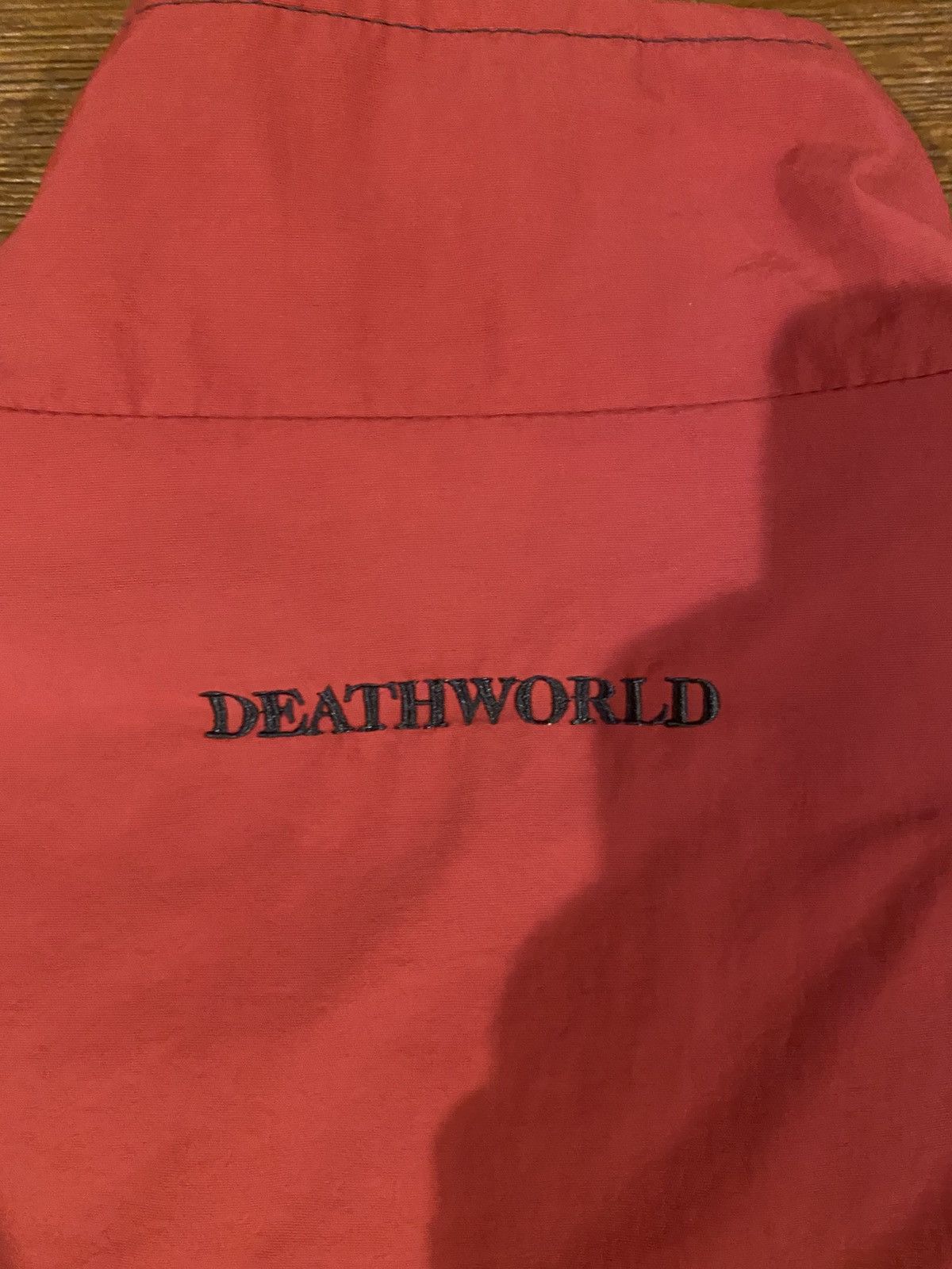 Earl Sweatshirt Deathworld Feral Hands XL Windbreaker Size US XL / EU 56 / 4 - 4 Thumbnail