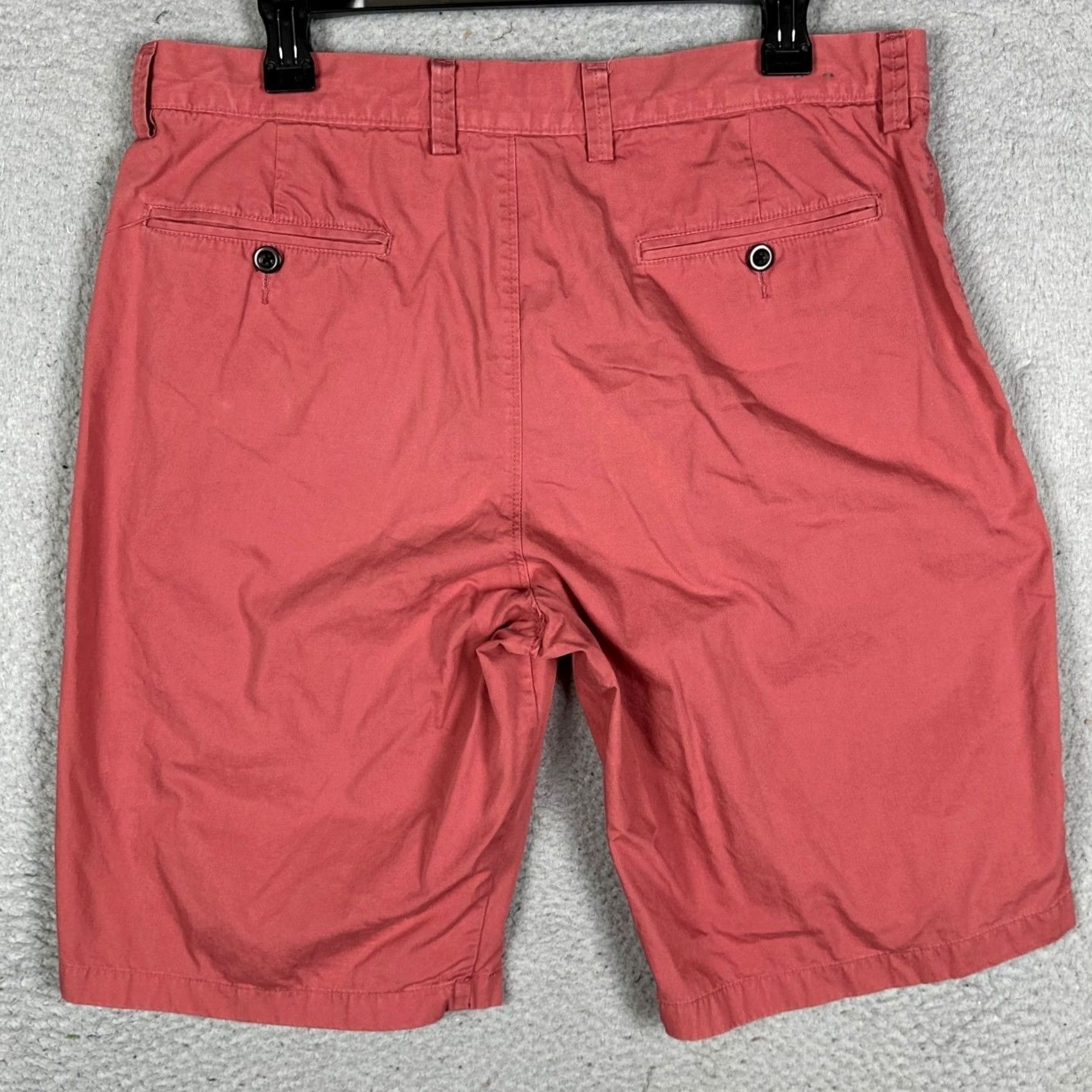 J.Crew J Crew Mens Chino Shorts 33 Coral Pink Khaki Flat Front Casual EUC Size US 33 - 2 Thumbnail