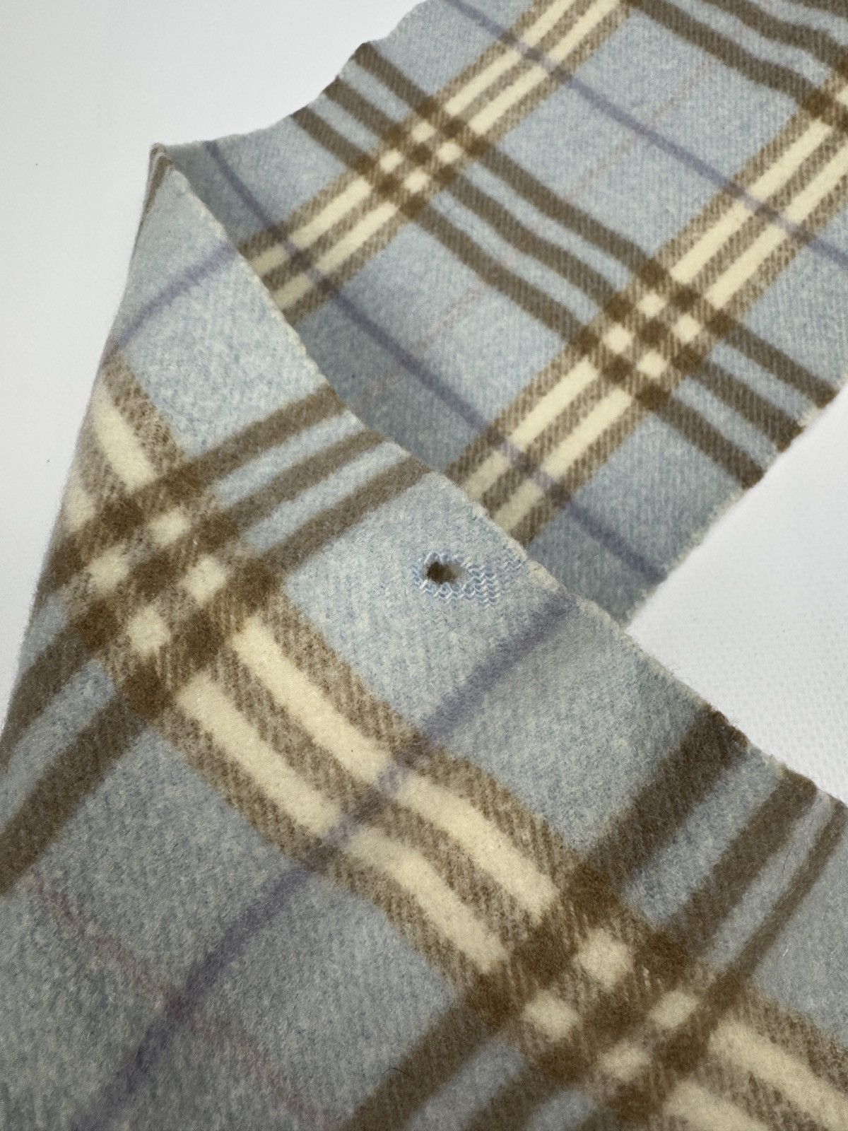 Burberry Burberry Checkered Scarf Baby Blue Size ONE SIZE - 4 Thumbnail