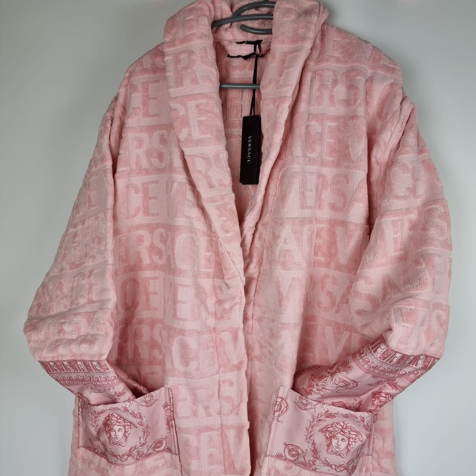 Versace Versace Baroque Print Light Pink Long Bathrobe New M Size US M / EU 48-50 / 2 - 5 Thumbnail