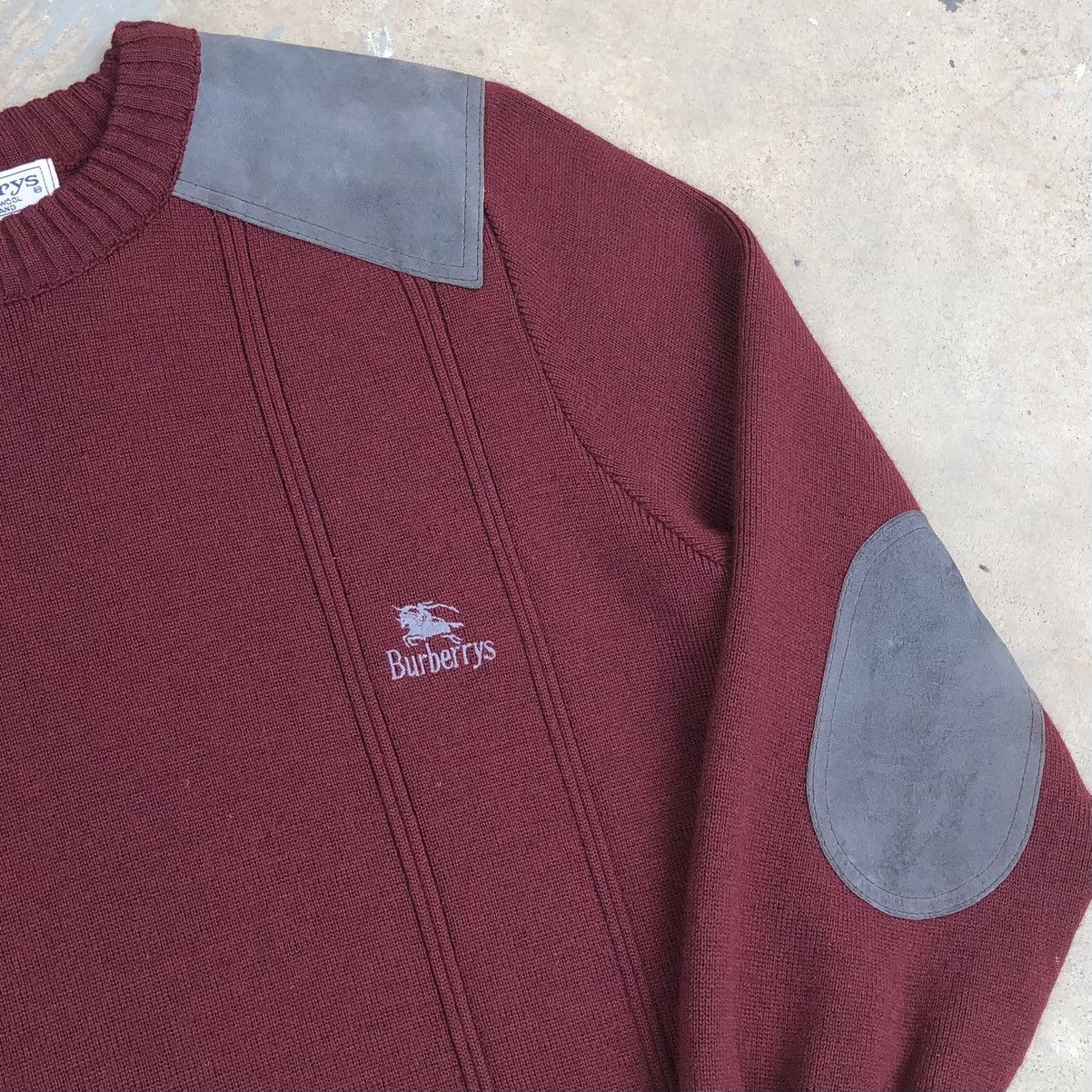 Burberry VTG Burberrys 100% Pure Wool With Burgundy Inserts Leather Size US M / EU 48-50 / 2 - 7 Thumbnail