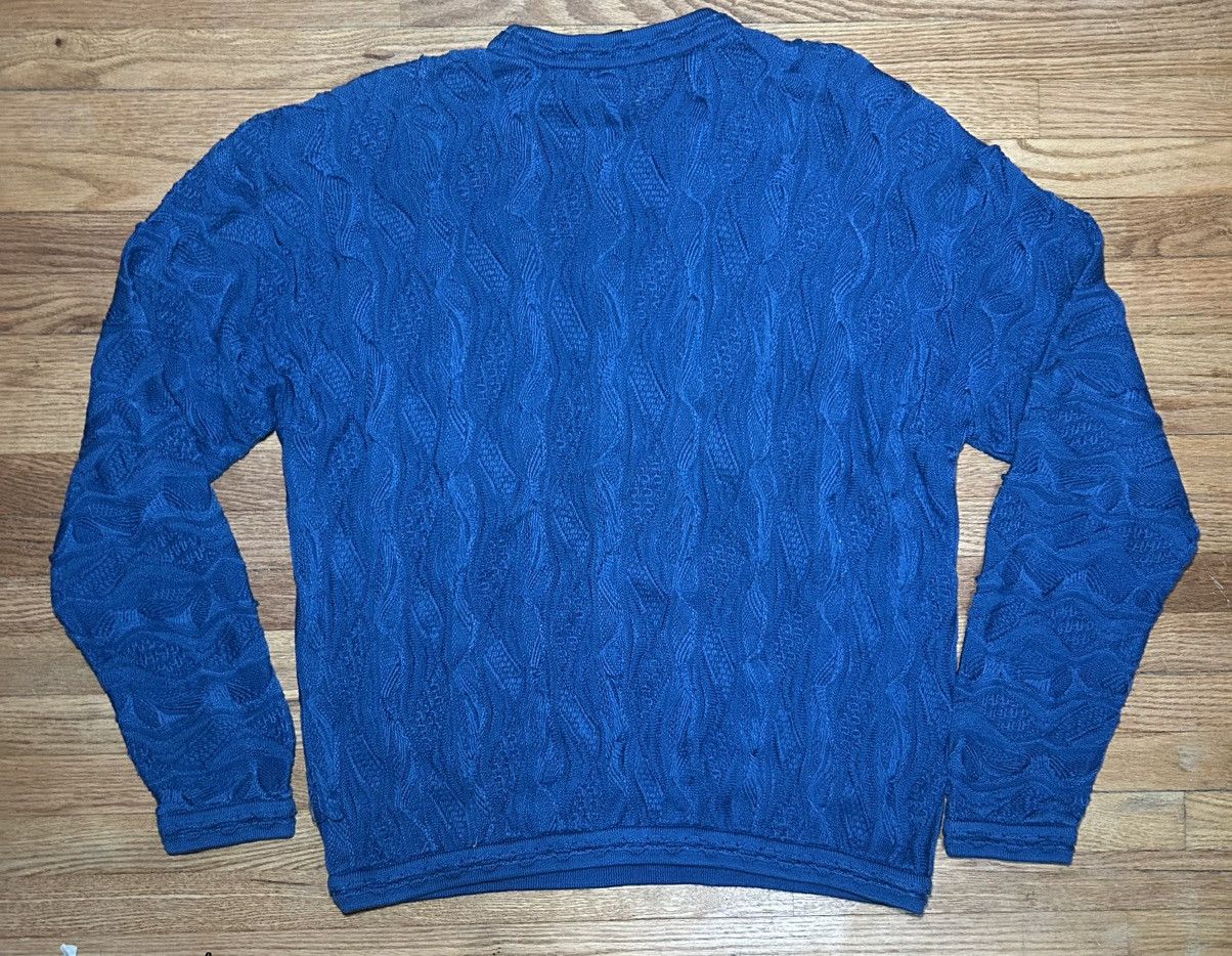 Coogi Vintage 90s Coogi Blue 3D Knit CottonSweater Mens XL Size US XL / EU 56 / 4 - 4 Thumbnail