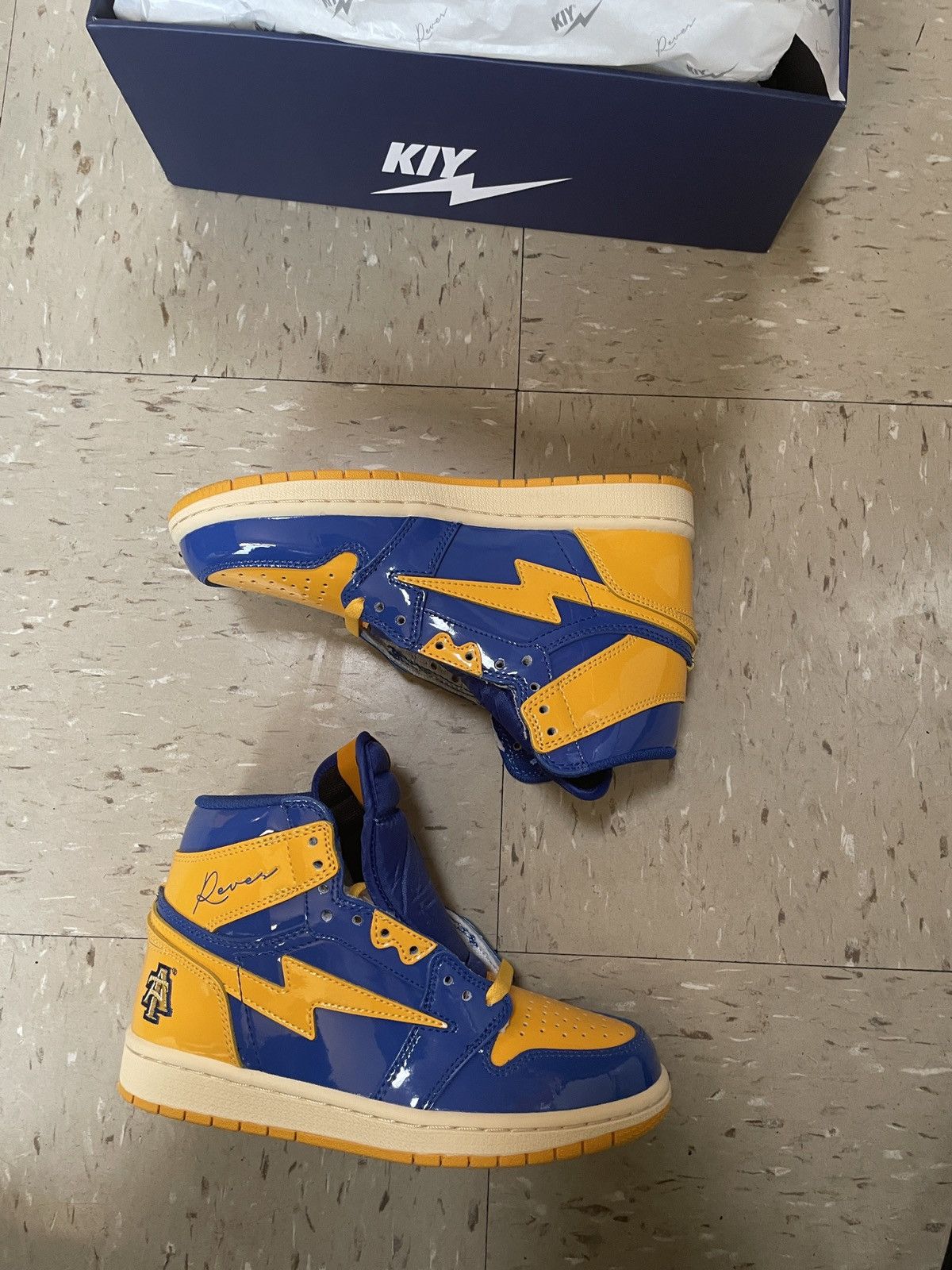 Reves Paris reves paris air kiy ncat edition Size US 5 / EU 37 - 1 Thumbnail