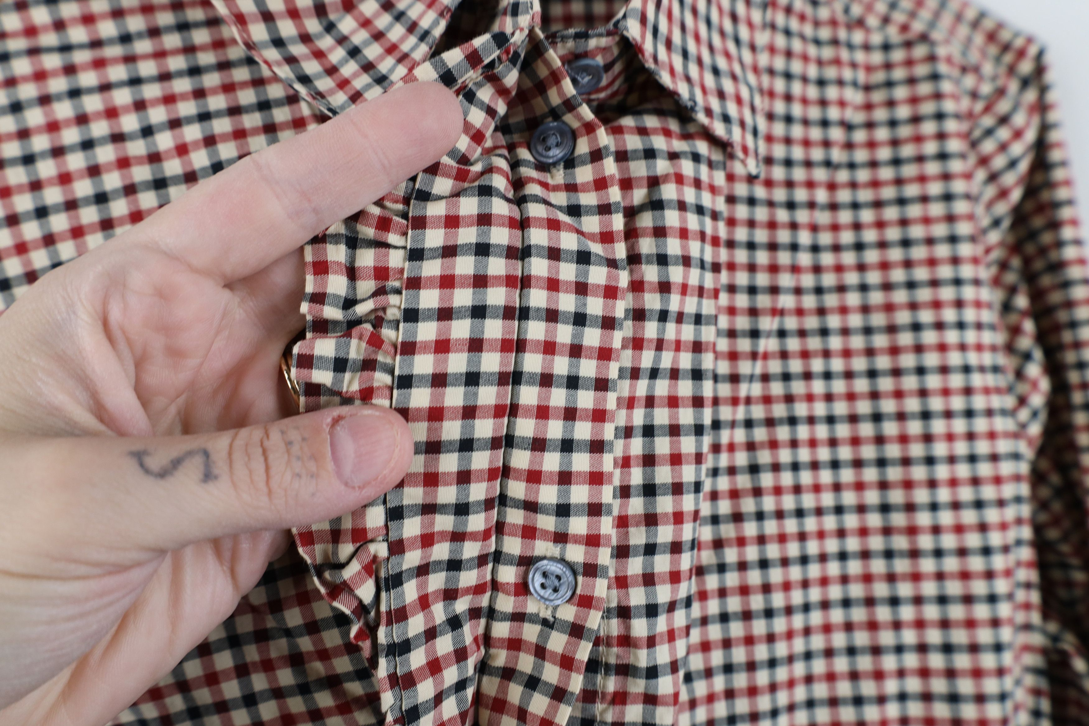 Vintage Vintage 90s Streetwear Ruffled Collared Button Shirt Plaid Size M / US 6-8 / IT 42-44 - 5 Thumbnail