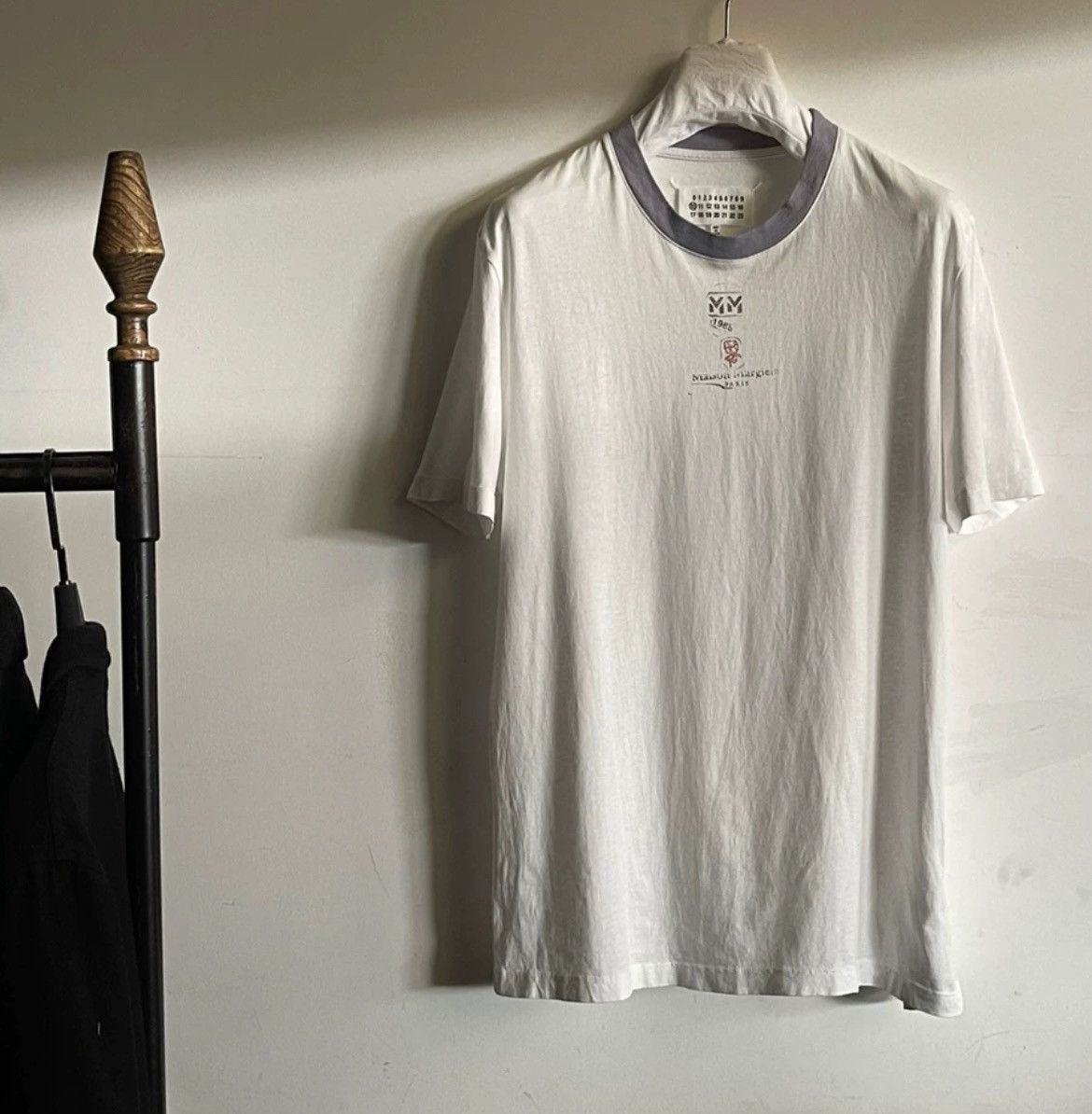 名作【Maison Margiela】FAKENEWS Tシャツ Maison Margiela（旧Maison Martin Margiela） - Maison