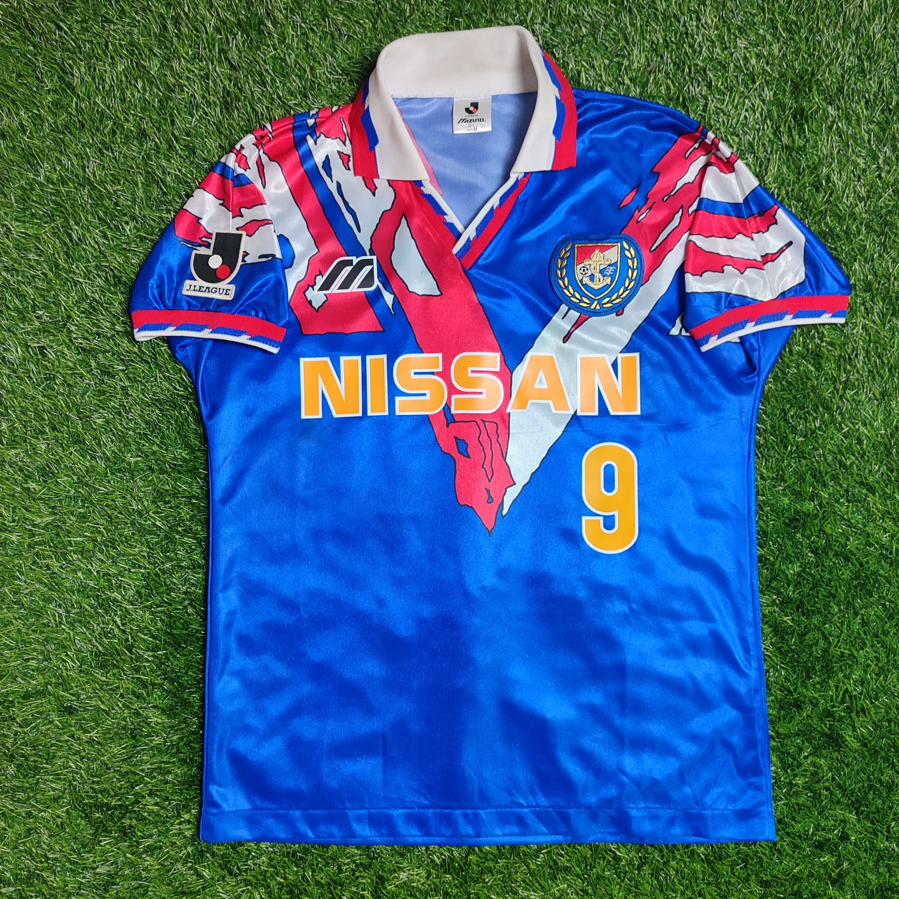image of Mizuno x Soccer Jersey Yokohama Marinos Home 1993 Ramon Diaz 9 Soccer Jersey in Blue (Size Medium)